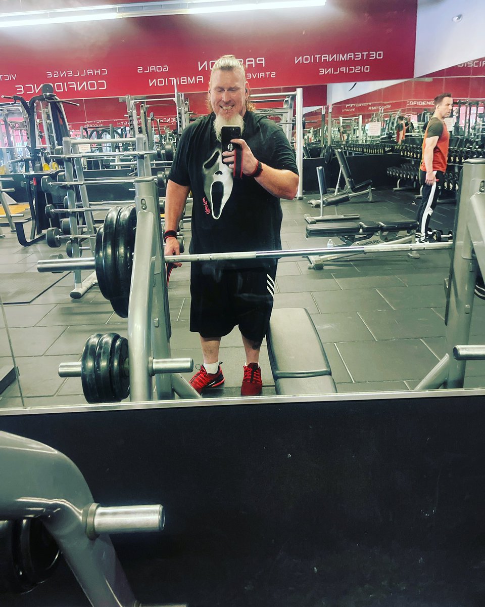 Stinky Whizzleteats tweet media