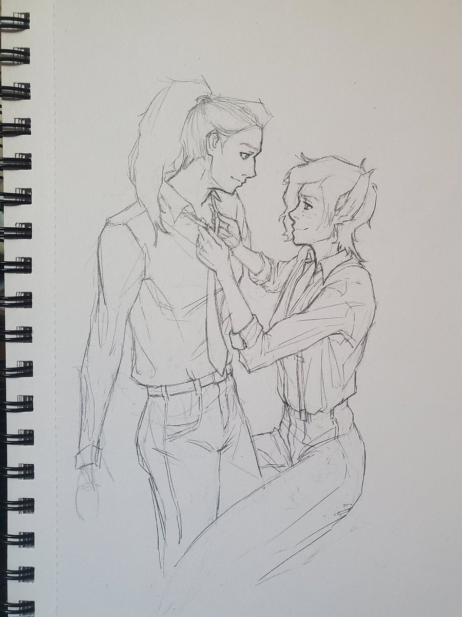 Haven't been drawing much in the last month or so, so have this messy catradora sketch while I continue trying to re-convince my brain that I like to draw