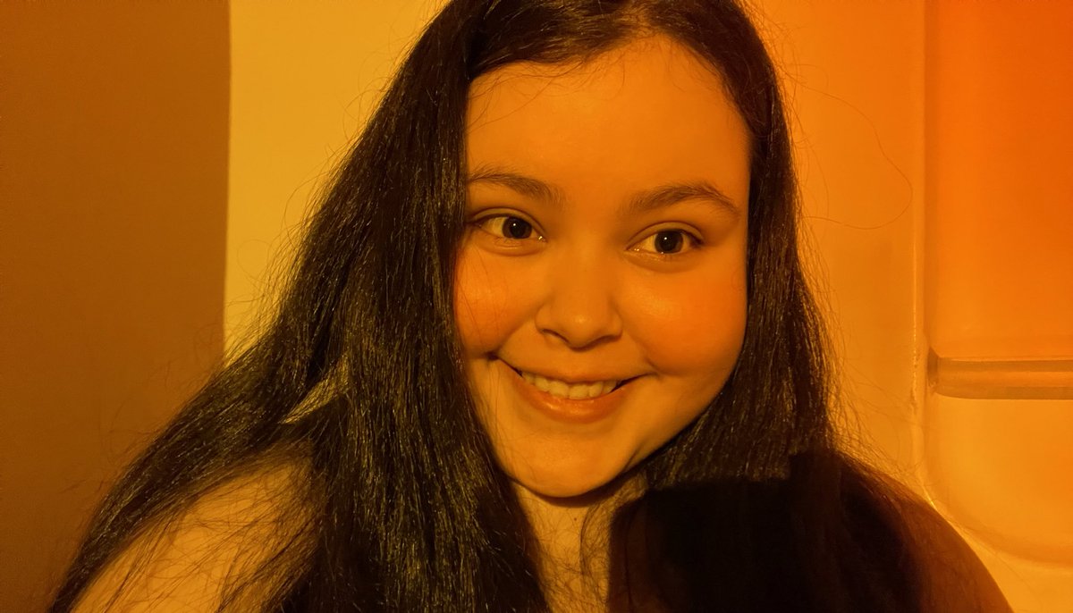 DidiDeity's tweet image. Welcome! 🤩🤭

I’m Didi, a Psychic Reader + Water Channeler 💛 

Use this thread to access Booking info, Crystals, and my Patreon!