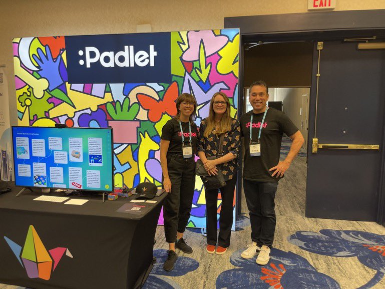 JenWilliamsEdu's tweet photo. Loved meeting my @padlet heroes at #USDLA! 🩷💙💜💚

Padlet = always one of our @TakeActionEdu top tools for global collaboration! #edtech4good #ClimateActionEdu #TeachSDGs #TeachBoldly @USDLA :P https://t.co/mF5fD4NjIl