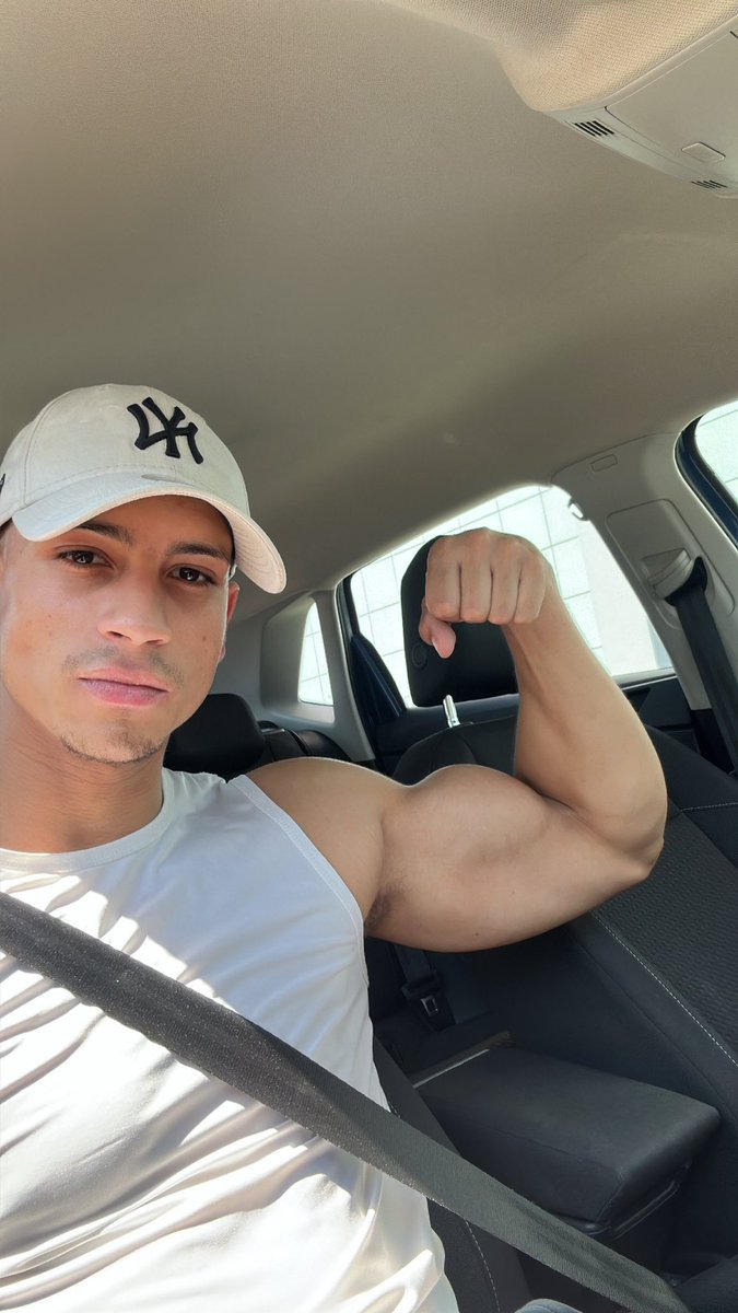 Caramel Macchiato tweet media