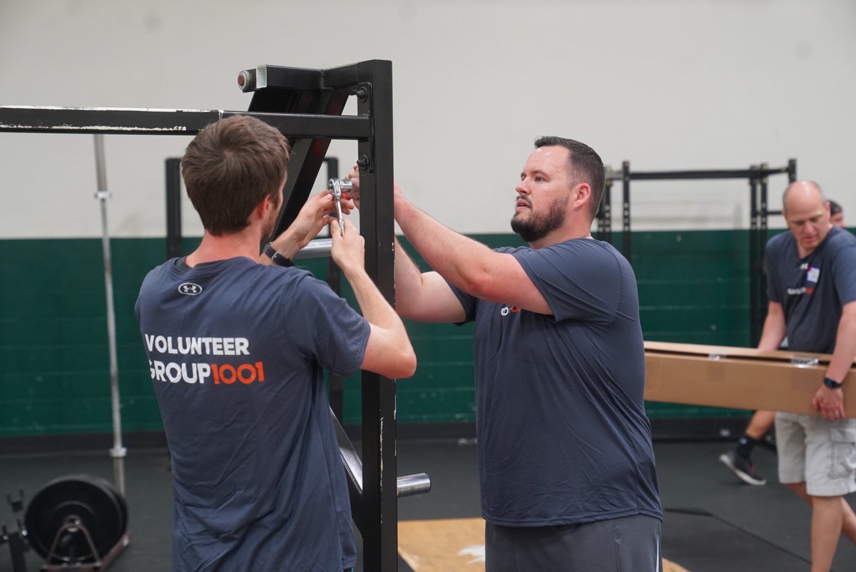 IPSAthletics's tweet photo. An incredible start to our day as we partnered with the amazing people at @Group_1001 & the @CalRipkenSrFdn to bring our students at @aths_athletics a brand new weight room!! ππΎββοΈπͺπΎ https://t.co/uPffnrHy9D