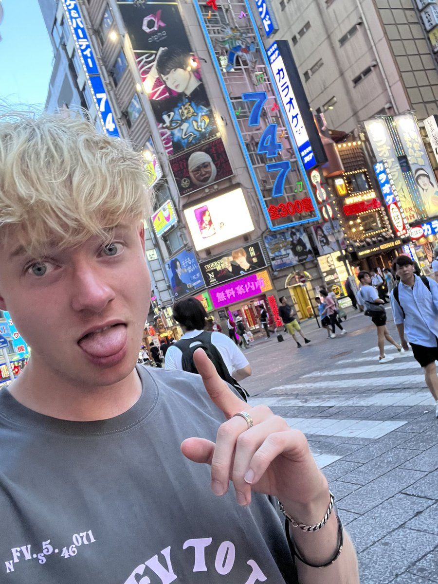 tokyo = new favorite place on earth 🇯🇵
