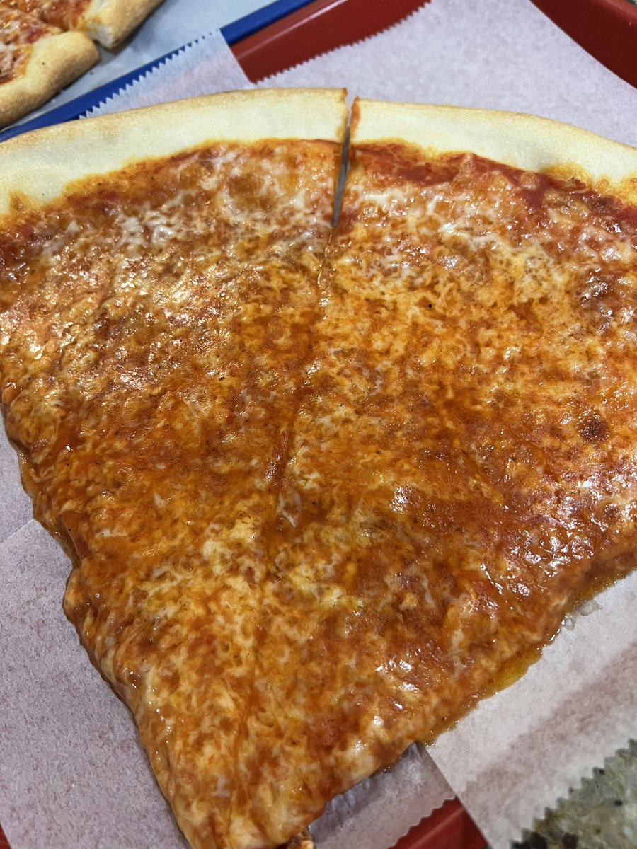 Jake Brown on Twitter live from the best pizza in NY 🍕 it’s