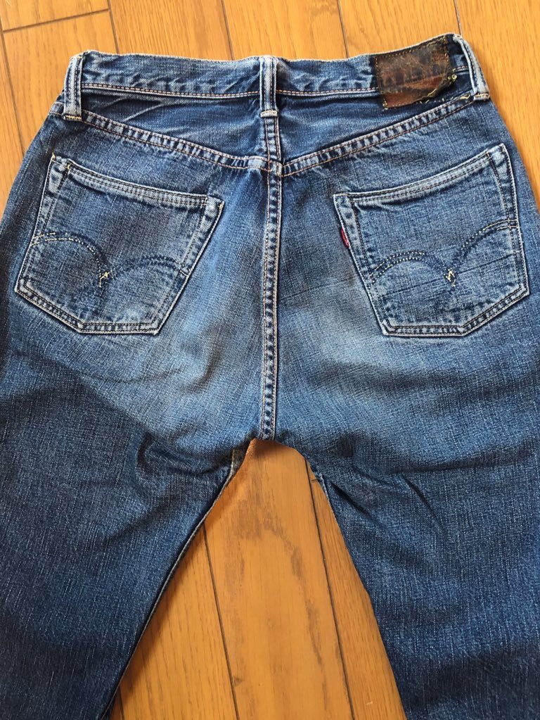 kunn_denim's tweet image. 「ステッチ名鑑」
ほとんどなくなってるけどフルカウント
ビーフジャーキーパッチでどーぞ

#フルカウント
#fullcnunt
#ジャパンデニム