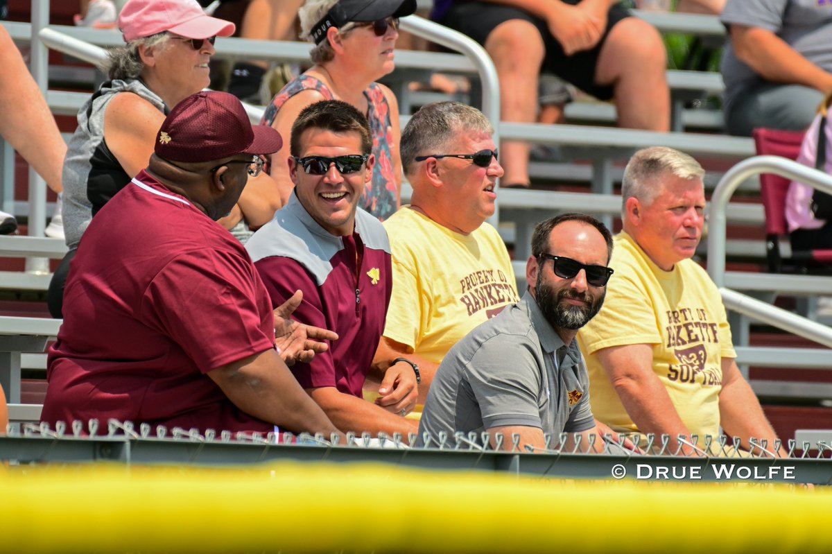 Shout out to some pretty cool @AnkenySchools AD’s out there!!  
Enjoying watching there teams   @ACHSJagSB @AnkenySoftball at the @IGHSAU State Softball Tournament!!!  @Ankeny_Hawks @ankeny_jaguars @Jaguars_AD @AnkenySouthview @AnkenyNorthview