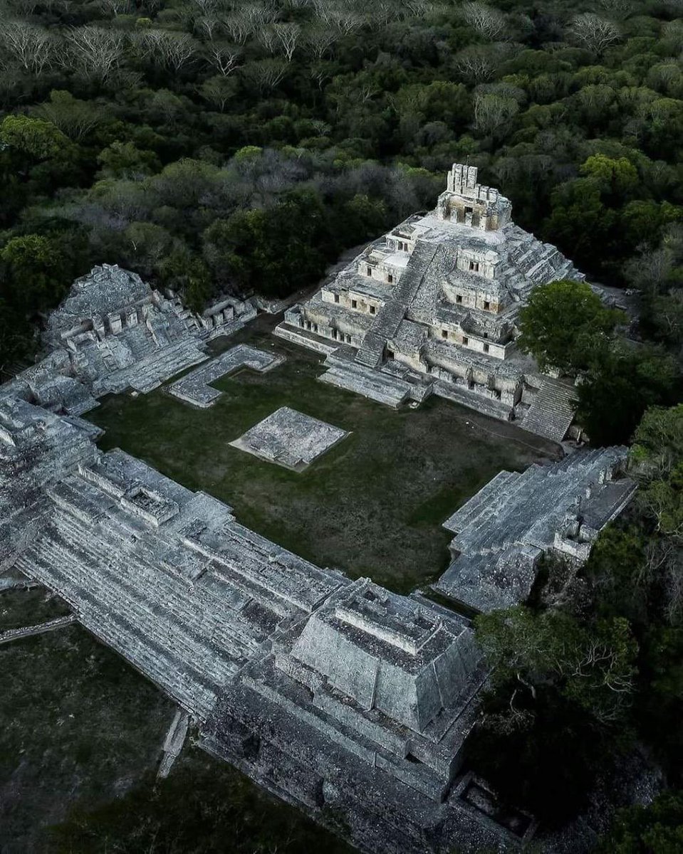 CampecheTravel's tweet photo. Zona Arqueológica de Edzná, #Campeche. Una belleza que tienes que conocer. 🙌🏼💚

#campechepuroamor 

Foto: Alfredo Campos https://t.co/TxIZxXrc7p