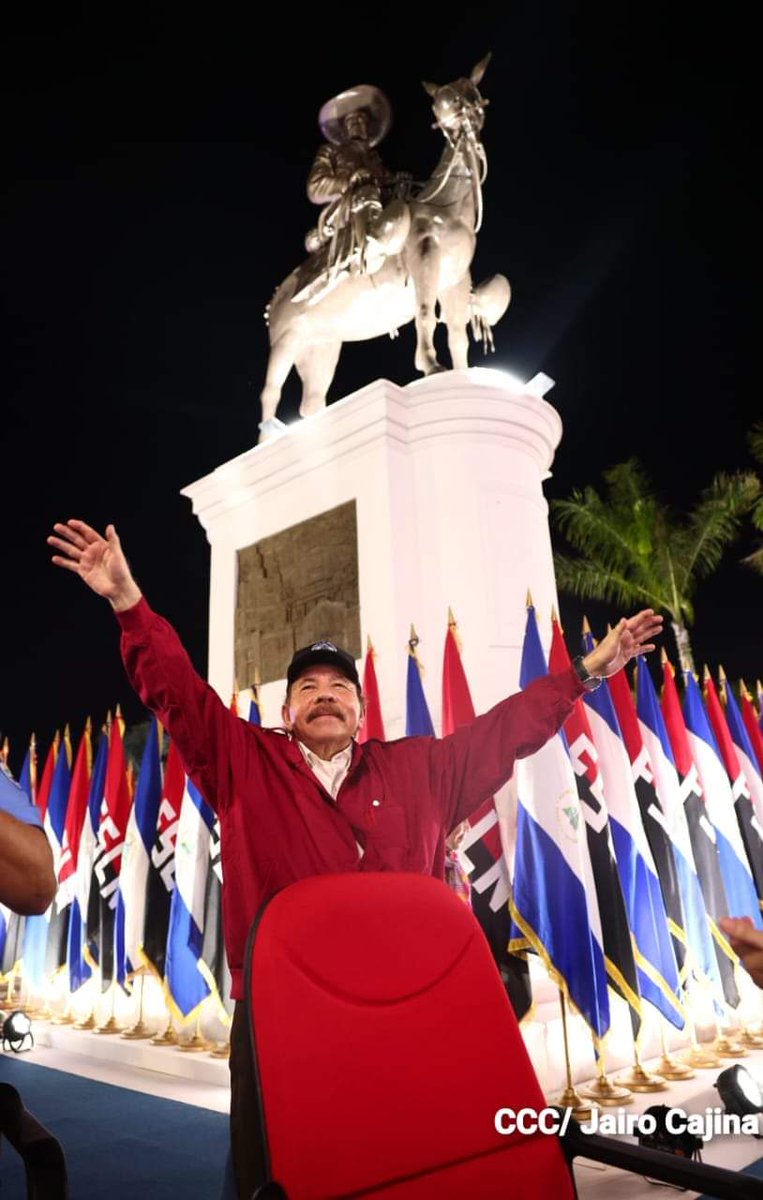 20Sanbar's tweet photo. “Asesinaron a Sandino. Destruyeron la materia humana, pero no pudieron destruir el espíritu de Sandino, no pudieron destruir el alma de Sandino, por eso, ¿dónde está? Está en el alma del pueblo nicaragüense, está en el corazón del pueblo nicaragüense, ahí está Sandino" Daniel O. https://t.co/WF7bhb7pgX