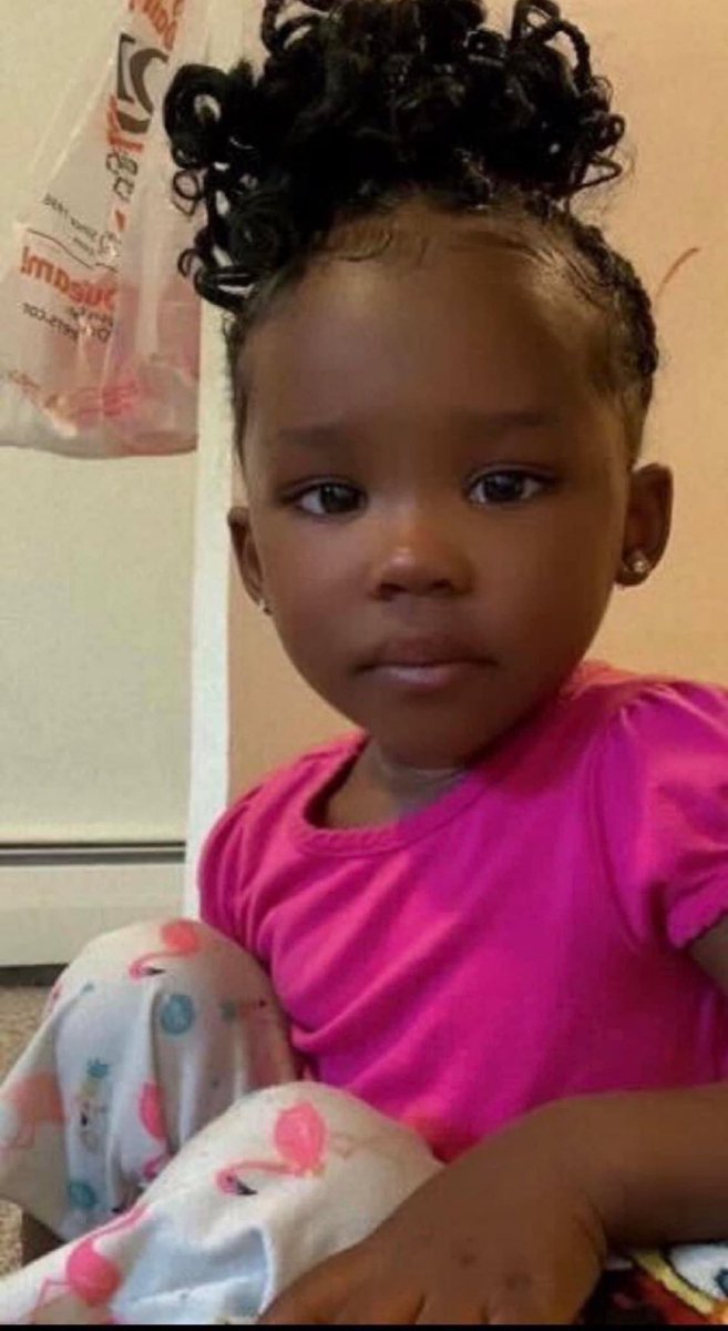 TalbertSwan's tweet image. This is 2 year old Wynter Cole-Smith. She was abducted on Sunday, July 2. Her body was found near Coleman Young airport in Detroit on Wednesday, July 5, 72 hours later. The case is now being considered a homicide.

It is because of little Black girls like Wynter and 100,000 other…