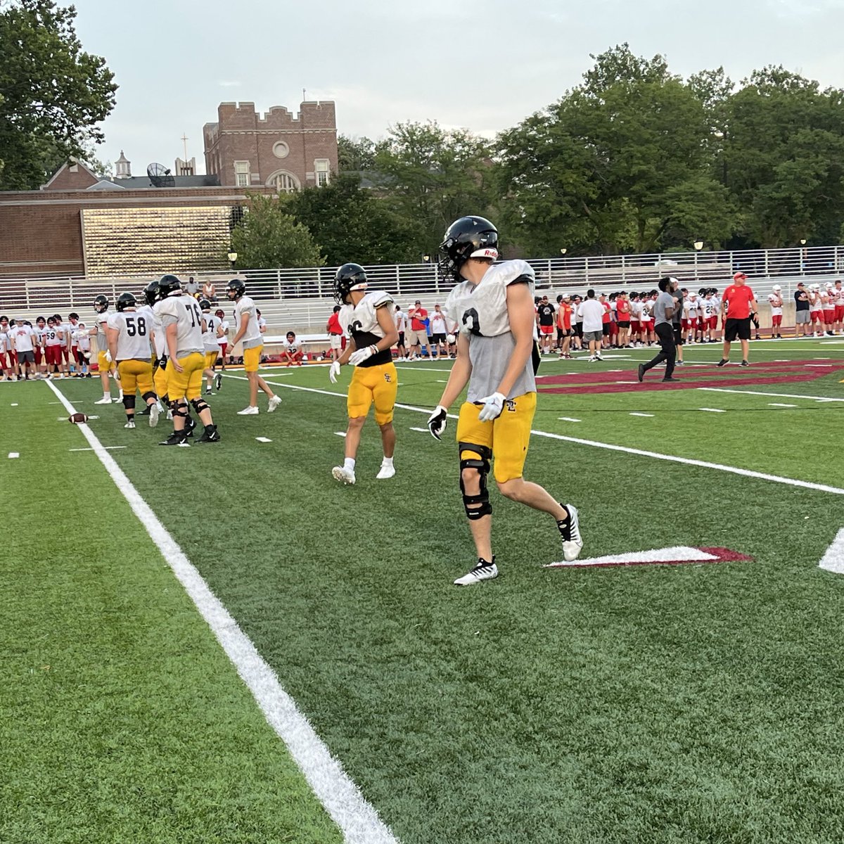 sep_football's tweet image. King of the hill champs…..again 

#gorams