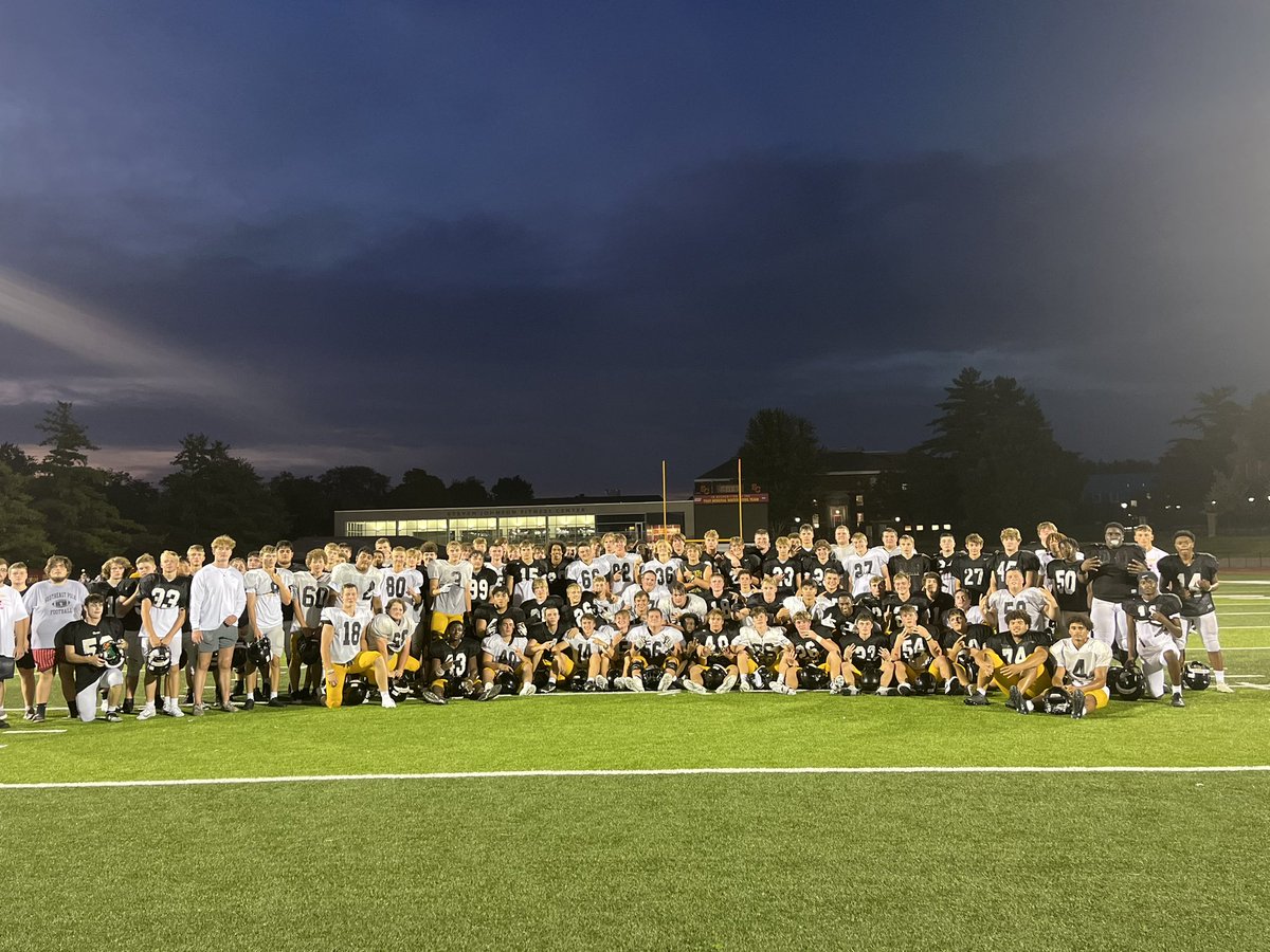sep_football's tweet image. King of the hill champs…..again 

#gorams