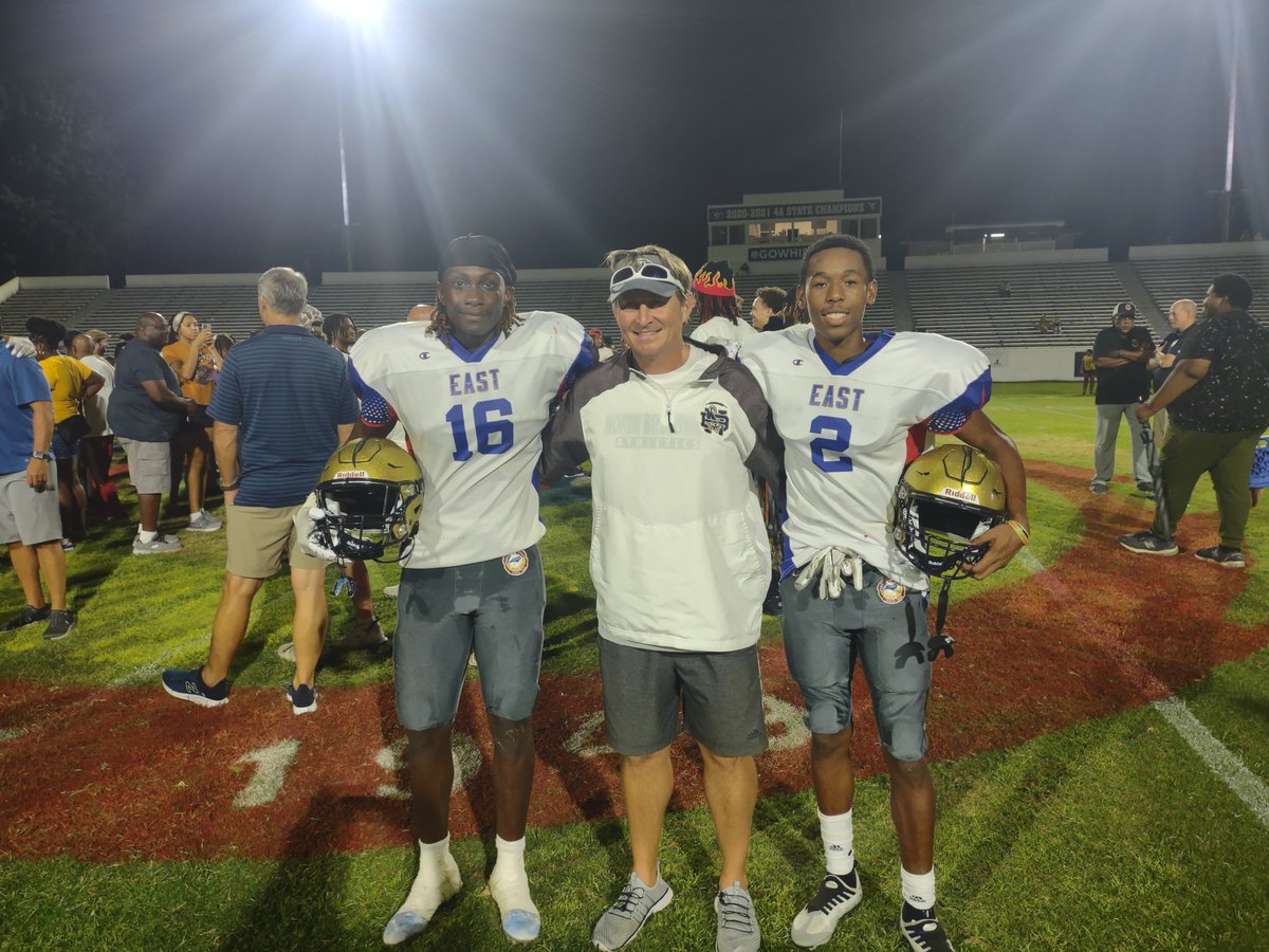 Coach Bryan Davis tweet media