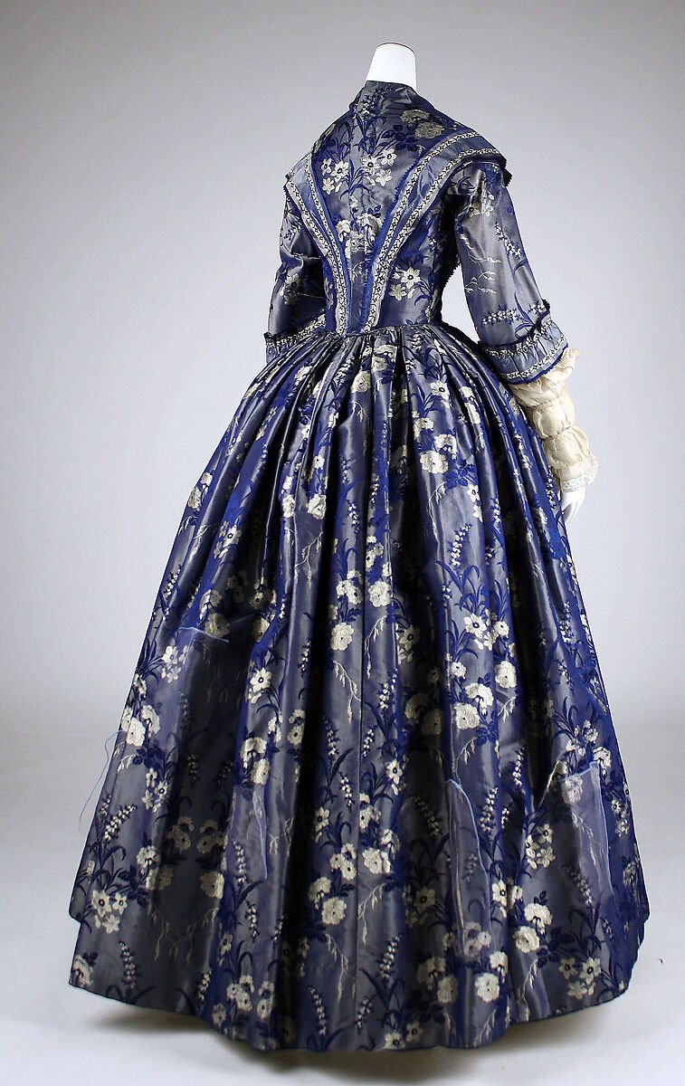 British.

Silk dress, 1842.

© <a href="/metmuseum/">The Metropolitan Museum of Art</a> 
#Fashionhistory