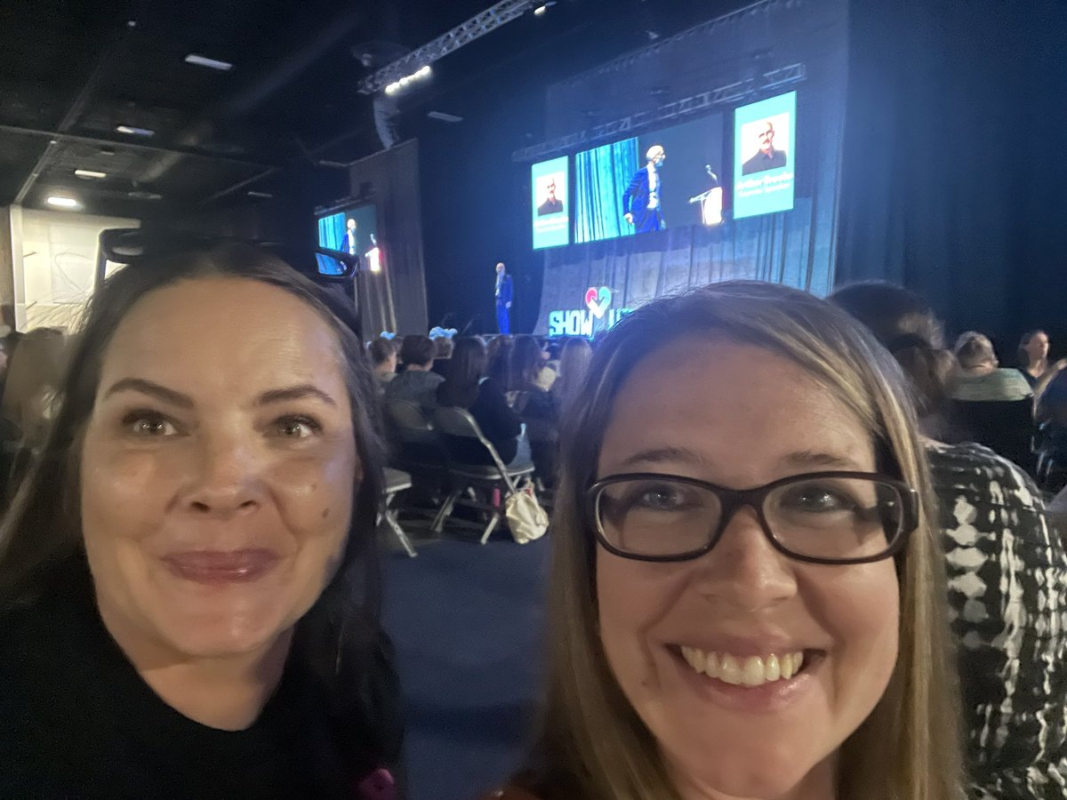 CarlyMaloney8's tweet image. Wow! What an incredible day! It is so amazing to teach in a state where our First Lady creates an initiative and puts on a conference focused on educator wellness and community support. What an outstanding experience! Thank you @ShowUpUtah #teachindavis