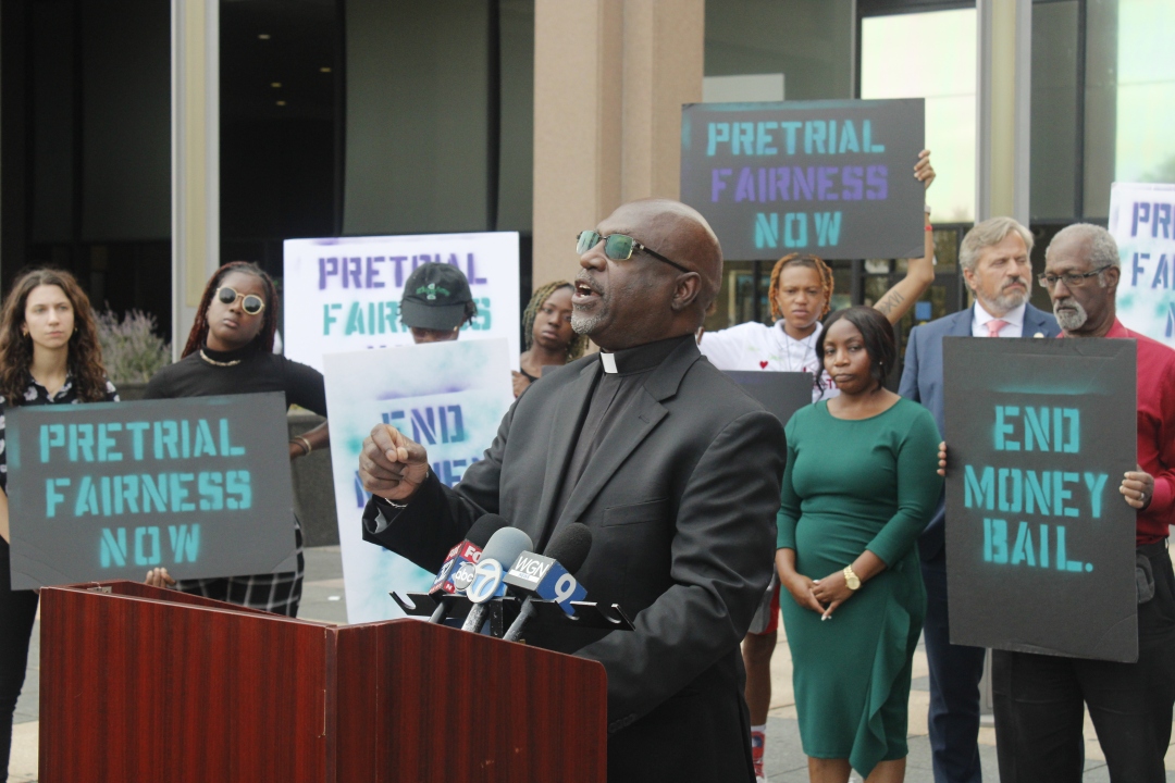 Illinois has become the first state to fully abolish cash bail. 

Here’s how pretrial detention will work moving forward: buff.ly/43qWaUo