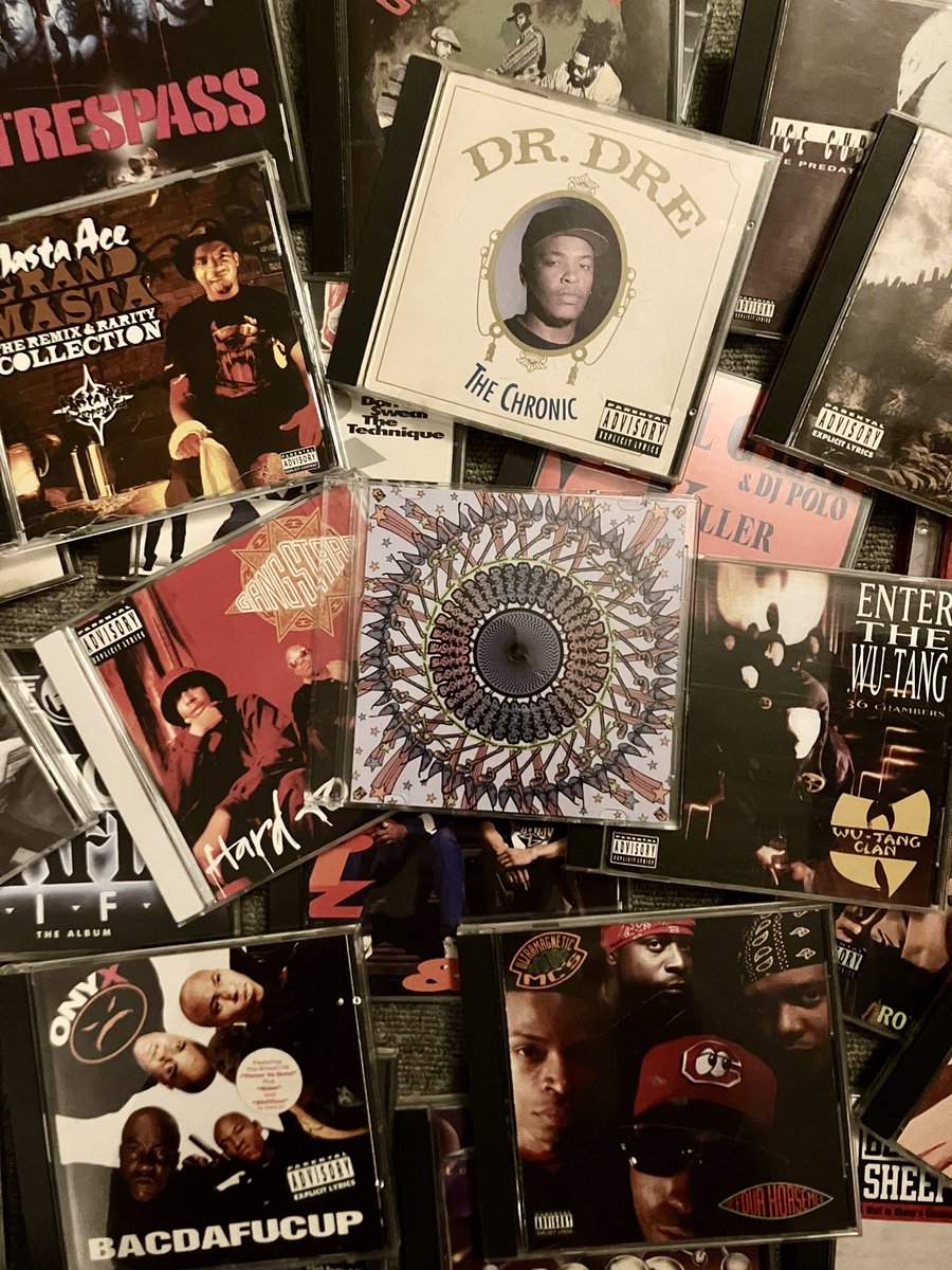 本日新作MIX CD “The Deadly 93”発売日になります。MNMデザイナーdaiche とEbbtide Records店主Michioshkaの力を借りてサウンド/ジャケット/インフォの三方向からイメージを落とし込んでおります。リリース元はWD Sounds/Seminishukei。新たに習得したサウンドマジック、チェック宜しくお願いします