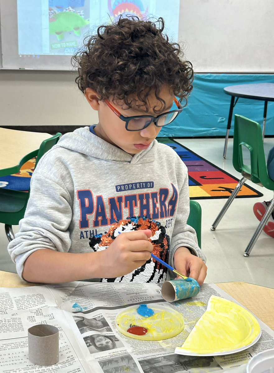 RachelMachnicki's tweet image. Today we had lots of fun learning all about dinosaurs!🦕🦖
#ASPIRELRSD
 @pennerLRSD @minnetonkaLRSD @wyattLRSD  @darwinLRSD @louis_riel_sd