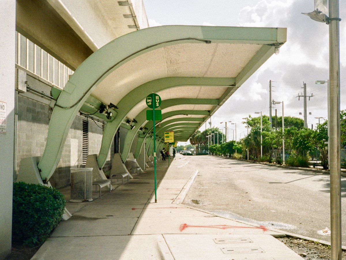 javi bolea (@boyinsleep) on Twitter photo 