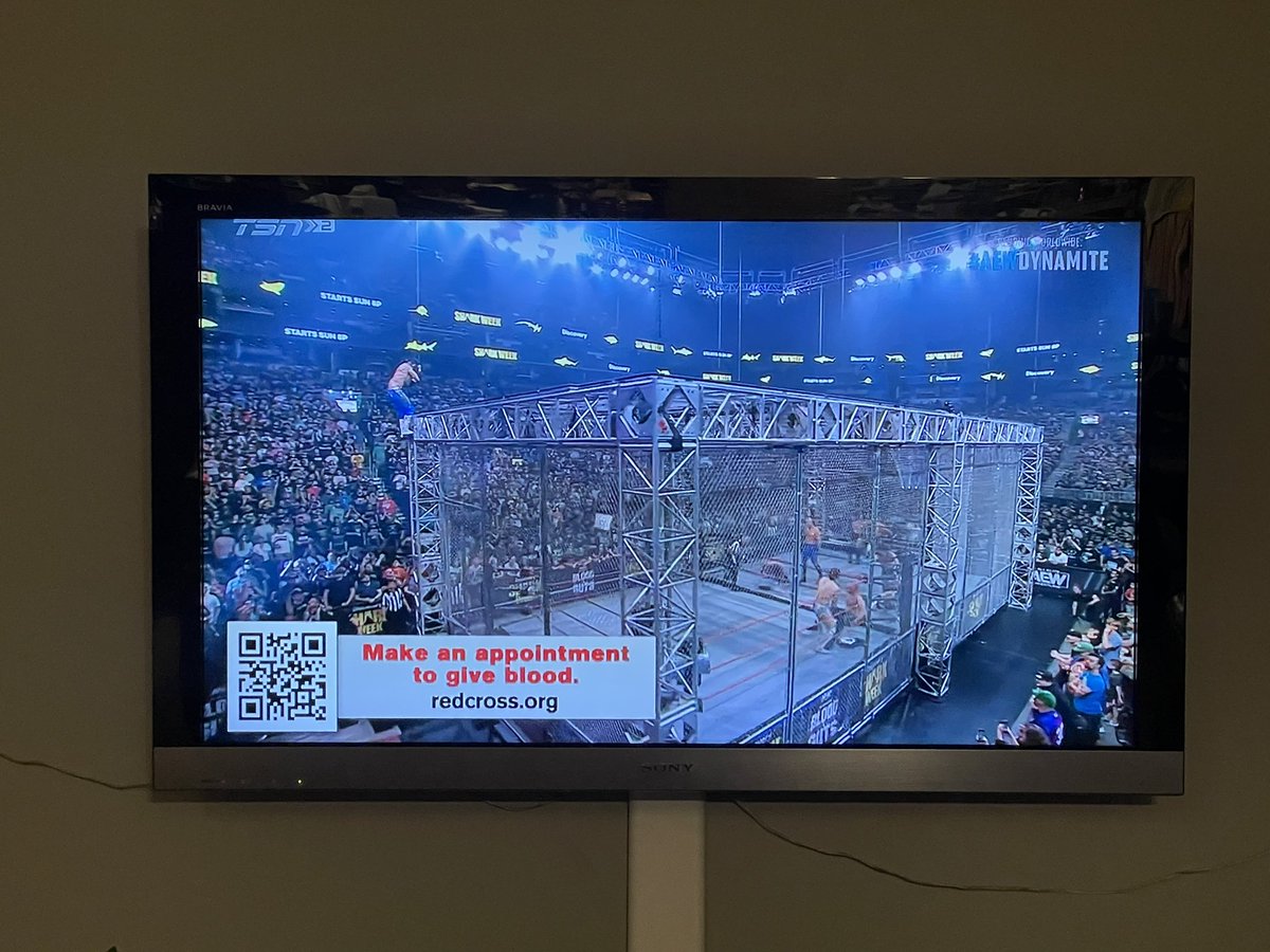 mackdiddy_R's tweet photo. @AEW @AEWonTV the timing of this is priceless… asking for blood donations during the #bloodandguts match… https://t.co/uiWkW7xTpi
