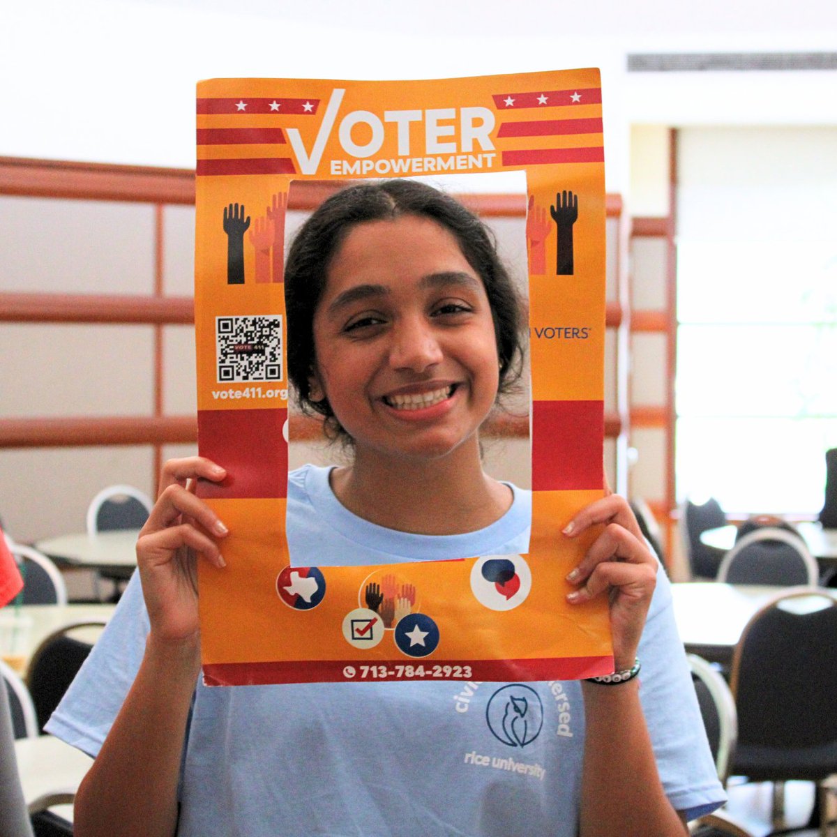 HarrisVotes's tweet photo. ¡Celebre con nosotros a los nuevos votantes del condado de Harris! 🎉🗳️
La pasamos increíble siendo parte del Programa de Inmersión Cívica en @RiceUniversity.
¡Gracias por ayudarnos a empoderar las voces jóvenes! #RiceVotes #HarrisVotes #HarrisCounty! https://t.co/qTs2qwLeUp