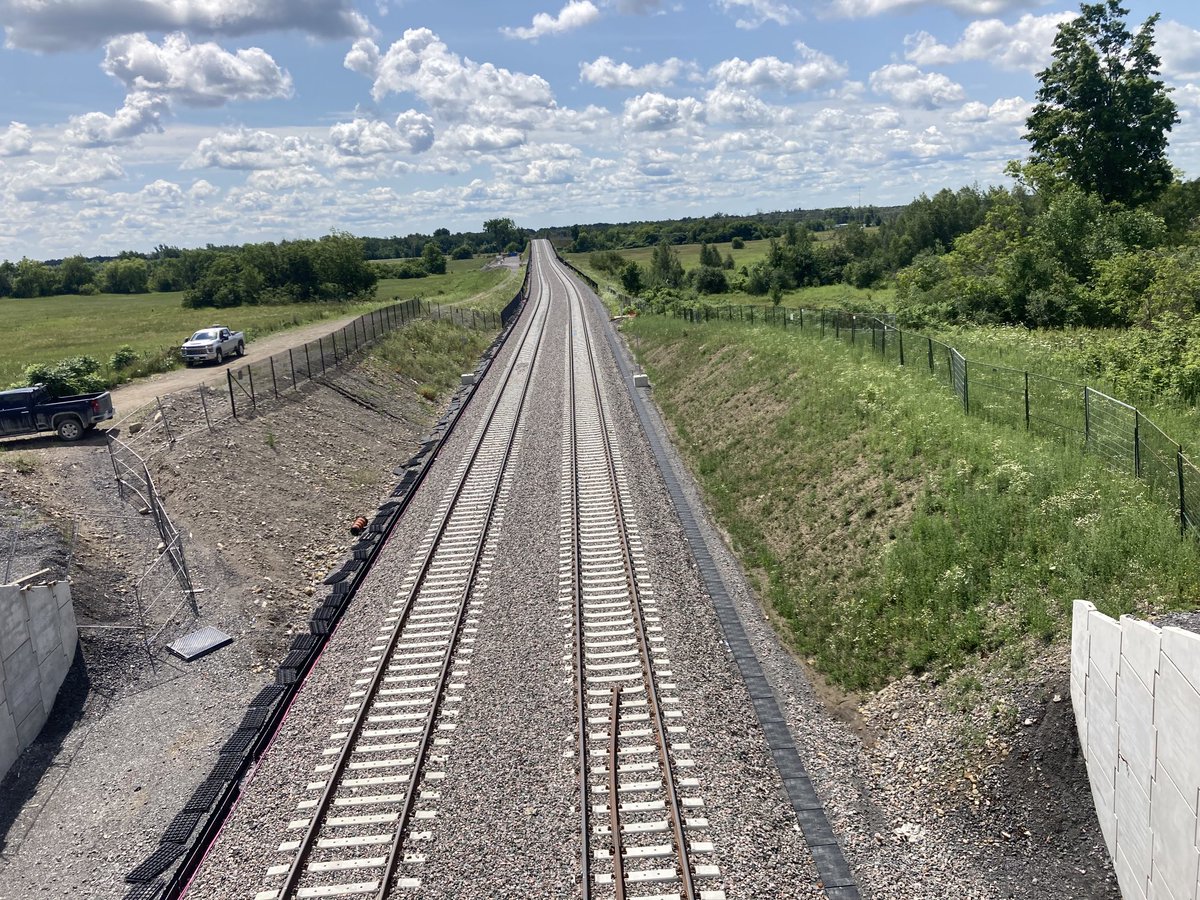 NzisabiraEri's tweet image. How was the outside view from your office today?  #RailTrack