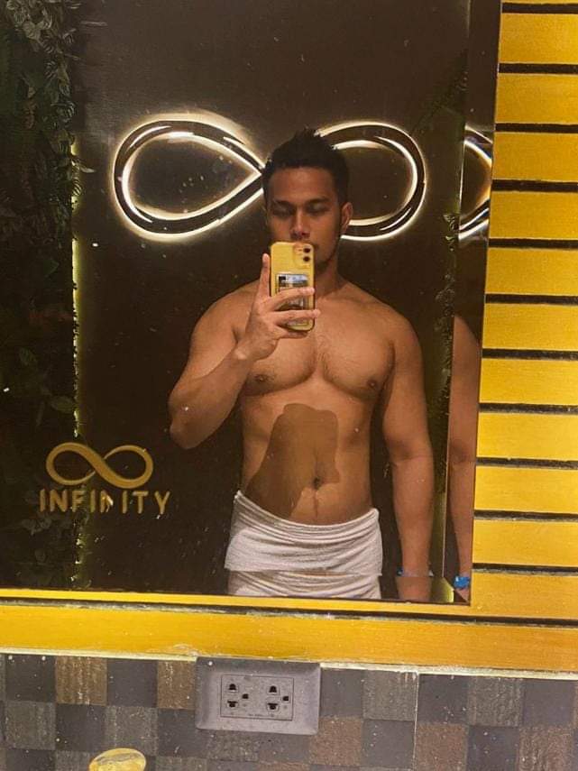 vhin2x's tweet photo. Thanks Kay thera James for the combi massage..!!! πππ @infinity_spa_ph #selfie #boynegro #eyebags #infinityspaerod #massage #relax #fit #fam #sexy
Someone once said,
Patience is not
The ability
To wait,
But the ability
To keep a good
Attitude
While waiting!!! πππ https://t.co/EOJ2rzH1Sz