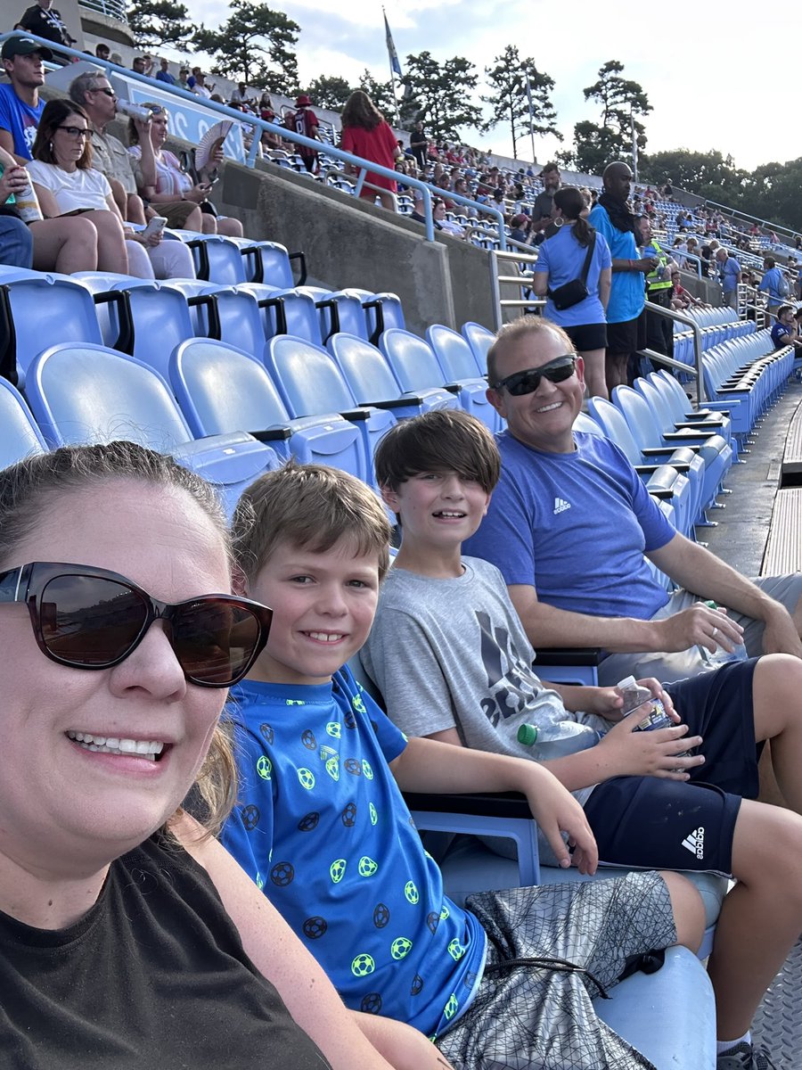 Brandilyn Rector tweet media