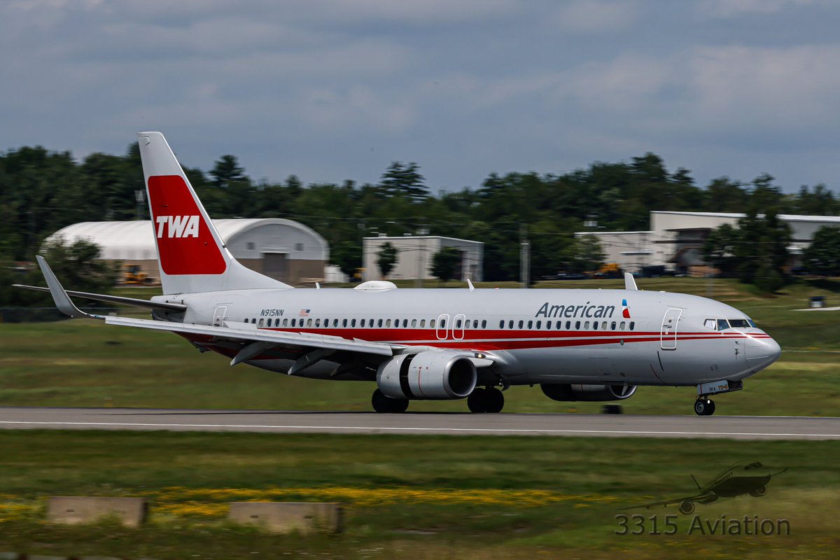 3315Aviation's tweet image. Summer route changes for @AmericanAir with mainline service to PHL, DCA and CLT mean retro pain jobs. Now get us Air Cal and Reno Air paint jobs, PLEASE! #planegeek