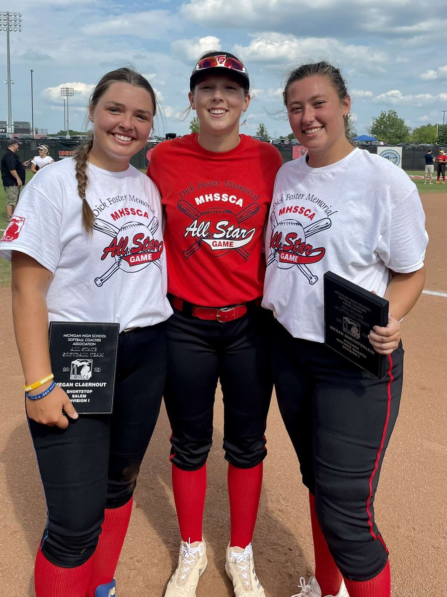 Megan Claerhout (@claerhoutmegan) on Twitter photo So much fun playing with some future and old teammates at the all star game!! Go flashes⚡️⚡️<a href="/kzbrom7/">Kenzie Bromley</a> <a href="/cady_ella/">Ella Cady</a> <a href="/hool_mia/">Mia Hool</a> <a href="/molly_hool/">Molly Hool</a> <a href="/KylieSwierkos/">Kylie Swierkos</a> <a href="/cecedudek/">Cece Dudek</a> So much fun playing with some future and old teammates at the all star game!! Go flashes⚡️⚡️<a href="/kzbrom7/">Kenzie Bromley</a> <a href="/cady_ella/">Ella Cady</a> <a href="/hool_mia/">Mia Hool</a> <a href="/molly_hool/">Molly Hool</a> <a href="/KylieSwierkos/">Kylie Swierkos</a> <a href="/cecedudek/">Cece Dudek</a>