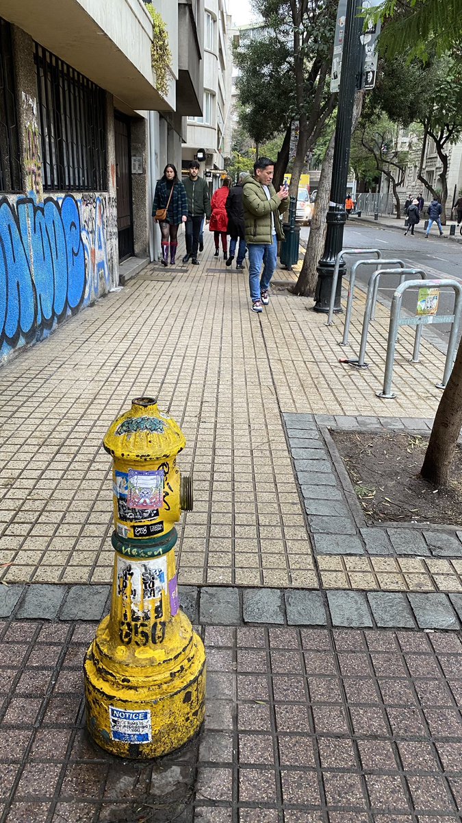 📸 | Snapshots

📷 | @Chalofryss 

#citytour #fotografiacallejera #photograghy #streetphoto #picoftheday #streetphotographer #streetphotography #urbanphotography #street #sismo #GranHermanoChile #PokemonSleep #PARKing #arte