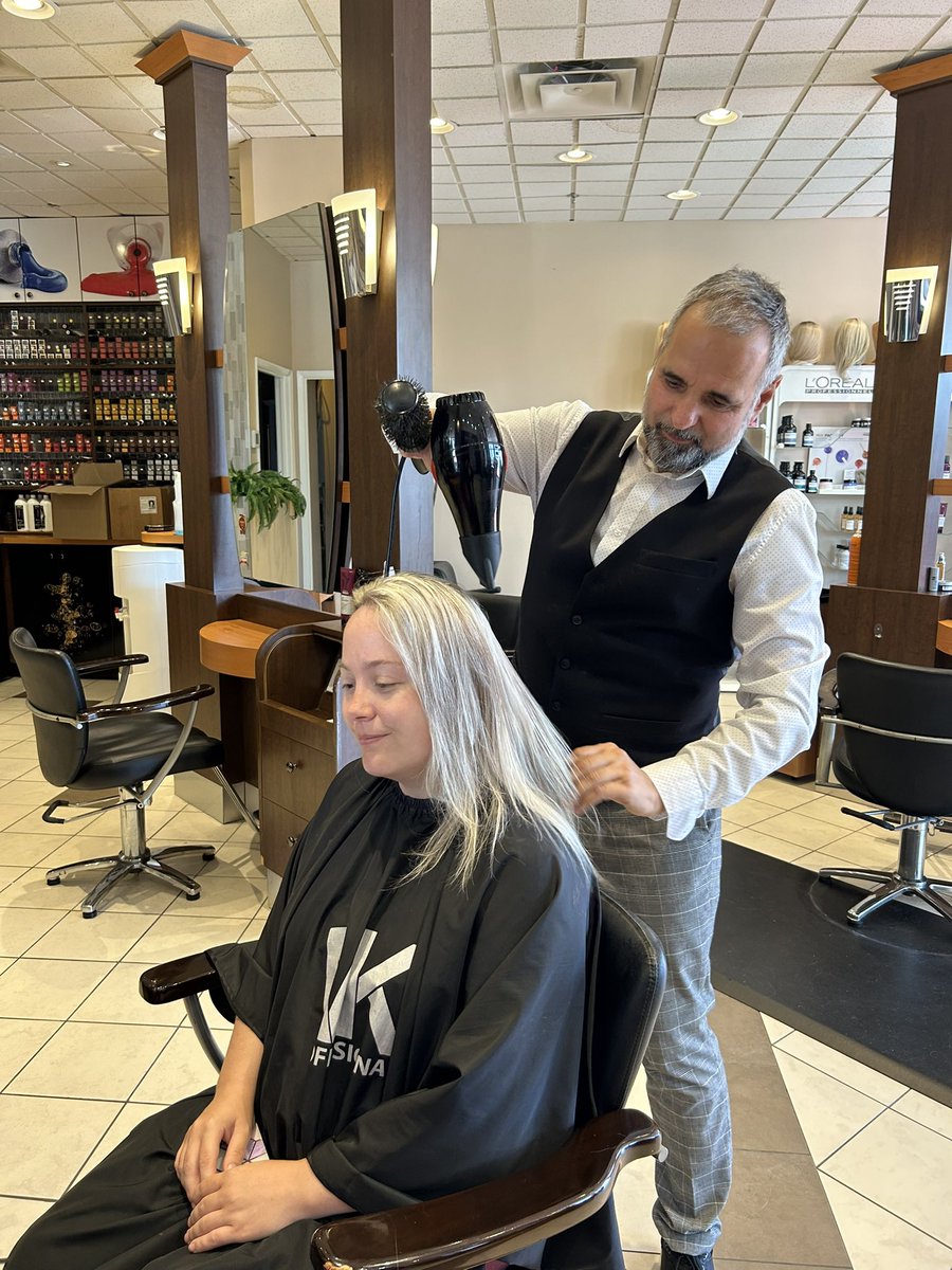 InvestPickering's tweet image. Happy to celebrate Modern Touch Hair Salon and Spa's anniversary today. Thanks to co-owners, Vali and Bob and their team behind them for the many years of dedication and serving our community. 

You can visit them at 1755 Pickering Parkway.
#Loreal #Pureology @ModernTouchPTC