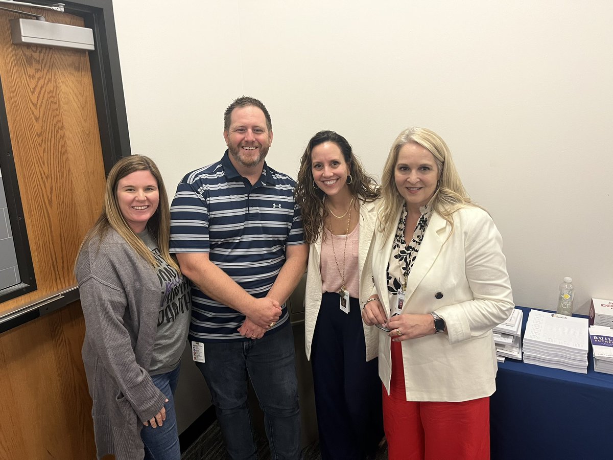 drmjohnston10's tweet photo. Thank you to our @rockwallschools @RISDSpecial leaders for all the support &amp; learning for our campus &amp; district leaders on Day 2 of Leadership! 
#TogetherRockwall #WeLeadTX https://t.co/SkwQqyck0M