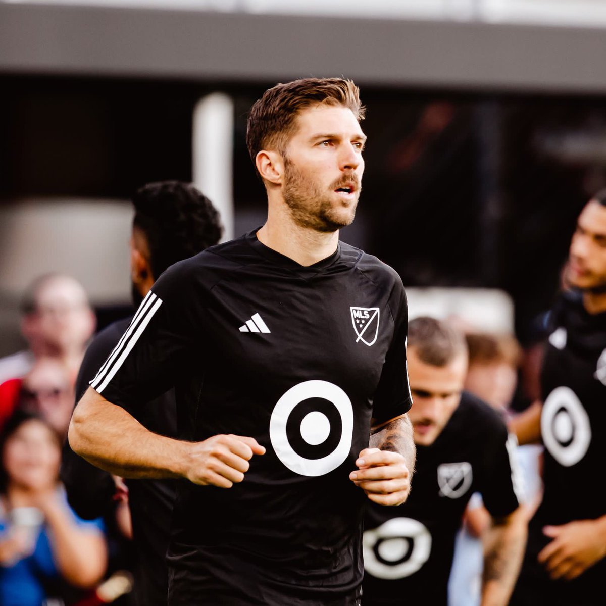 LAFC's tweet photo. Ready for @Arsenal. 🔜

⏰ 5:30 PM PT
📺 #MLSSeasonPass on @AppleTV https://t.co/lDVUk8Kj4p