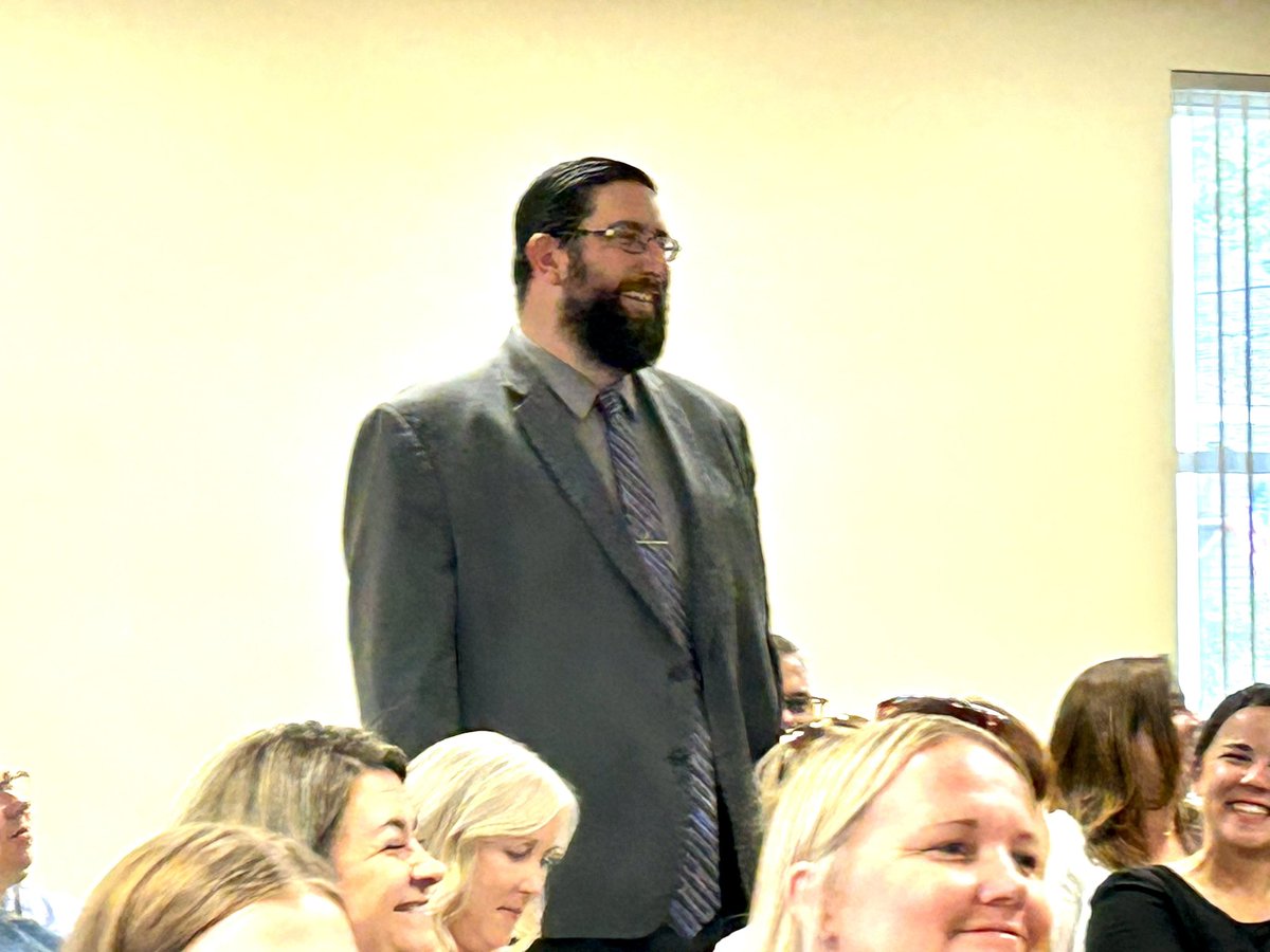 Lake Orion Community Schools tweet media