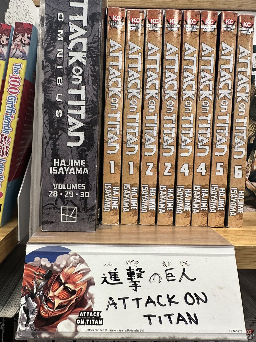 Junko_Goodyear's tweet photo. テキサスの本屋で見かけた日本愛。現地の人が一生懸命書いたんだろうな😍#manga #japanese  #Texans https://t.co/Yp8mR1zuTq