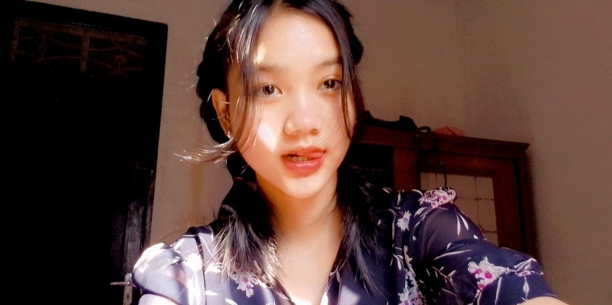 purelybear's tweet photo. Ne, Sachie san #ANISD https://t.co/QmPagLhND9