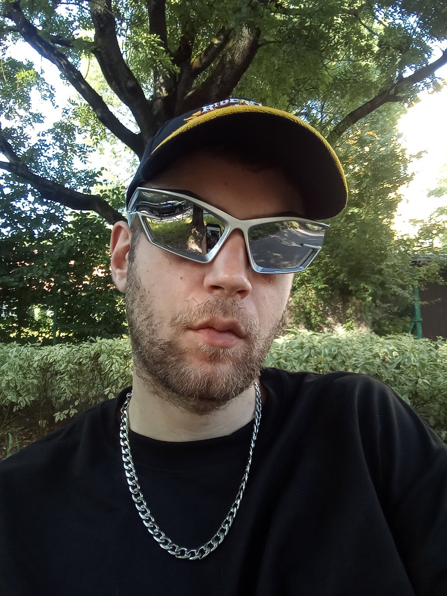 Poly Armour tweet media