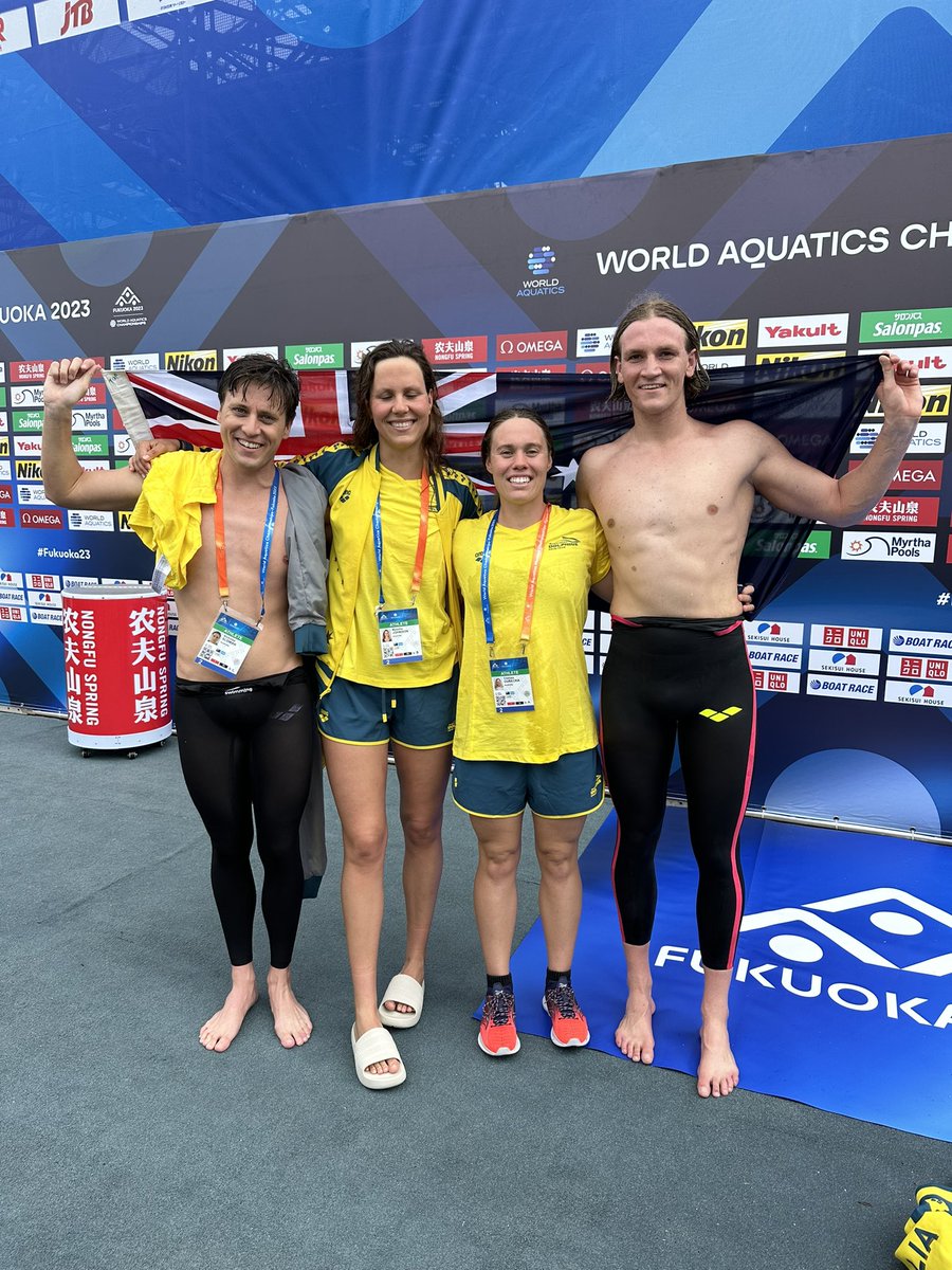 DolphinsAUS's tweet image. BRONZE FOR AUSTRALIA!! 🥉🇦🇺

An incredible race finish from Kyle Lee, between Australia and Germany, to claim 3rd by 0.2sec in the Mixed 4x1500m Relay! What a monumental swim from all of our Dolphins! We couldn’t be more proud! 💚💛🔥
#Fukuoka2023 
#Worlds2023