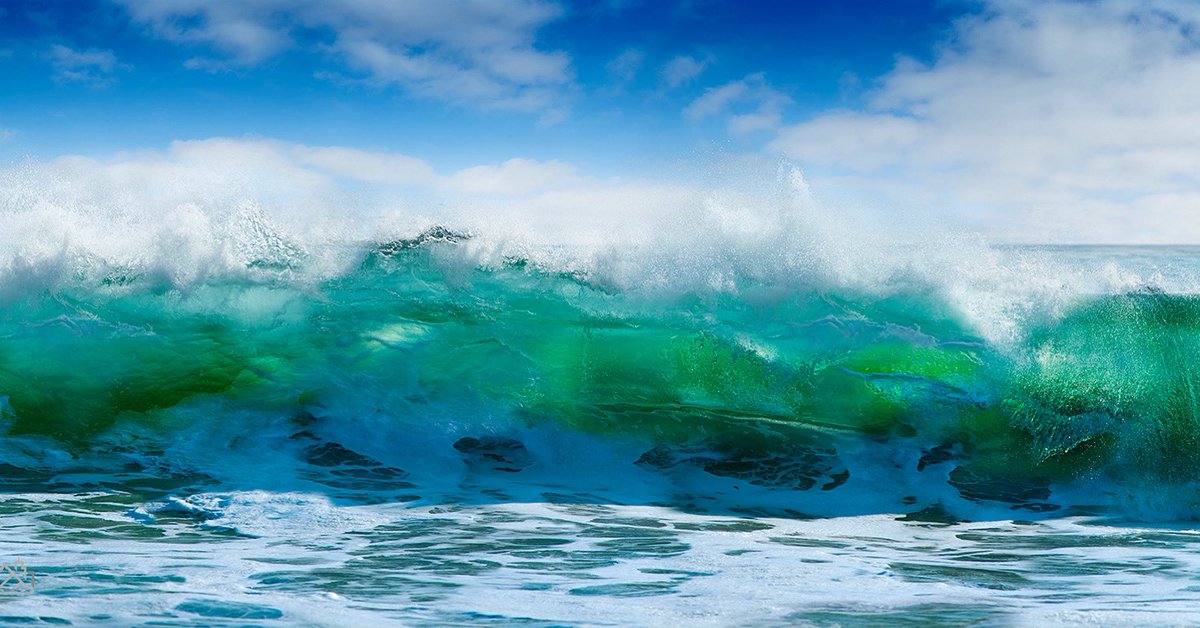 Fine Art Photograph, Laguna Beach Wave is nearly sold out. Price increases coming soon.#LagunaBeachArtists #lagunabeach #fineartphotography  cheyne-walls.myshopify.com/collections/fi…