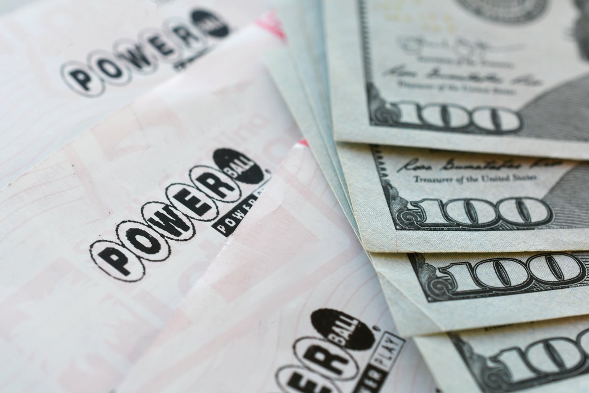 With the Powerball Lottery up to $1 billion, players in the Central Valley may have a lucky streak to count on as a look into the YourCentralValley archive shows we have been home to some big lottery winners in the past. https://t.co/qMAvLqKd8c https://t.co/hQMwzM1kzF