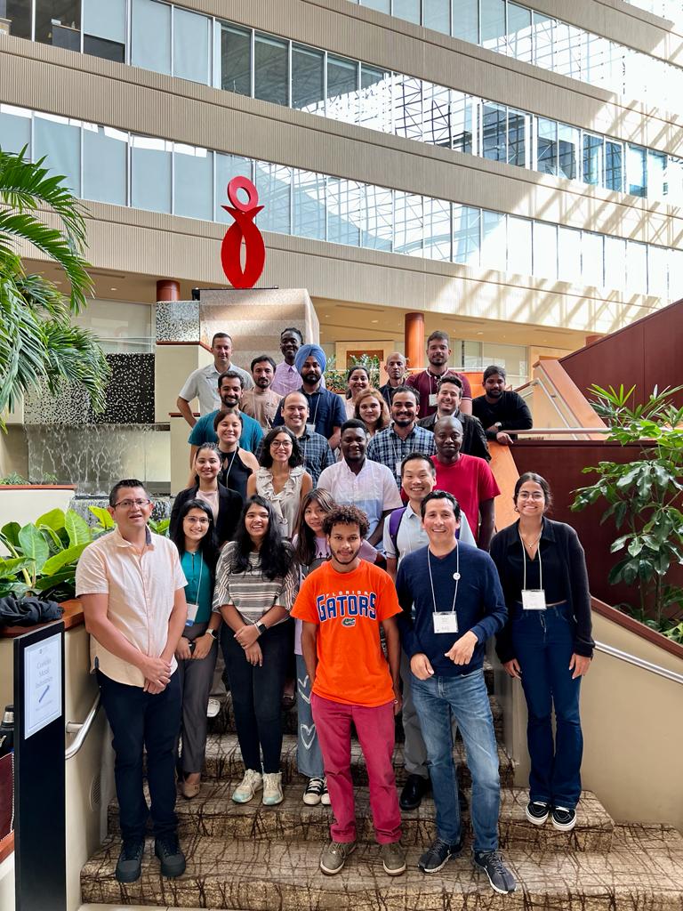 Esteban Rios (@foragebreeding) on Twitter photo Wrapping <a href="/NAPlantBreeders/">NAPB</a> Meeting for @uf
Posters winners:
🥇 Place for MS - Rafaela Graciano from <a href="/MarcioResendeJr/">Marcio Resende</a>'s lab
🥉 Place for PhD - Jaideep Kaur from <a href="/fruitscanbefun/">Manjul Dutt 🧬🐊</a>'s lab
Carver Scholars <a href="/DklRakshya/">Rakshya Dhakal</a> and <a href="/bibakinmade/">Habib Akinmade</a>
Borlaug Scholars <a href="/CromieJuliana/">Juliana Cromie</a> & <a href="/SudipKunwar/">Sudip Kunwar</a> Wrapping <a href="/NAPlantBreeders/">NAPB</a> Meeting for @uf
Posters winners:
🥇 Place for MS - Rafaela Graciano from <a href="/MarcioResendeJr/">Marcio Resende</a>'s lab
🥉 Place for PhD - Jaideep Kaur from <a href="/fruitscanbefun/">Manjul Dutt 🧬🐊</a>'s lab
Carver Scholars <a href="/DklRakshya/">Rakshya Dhakal</a> and <a href="/bibakinmade/">Habib Akinmade</a>
Borlaug Scholars <a href="/CromieJuliana/">Juliana Cromie</a> & <a href="/SudipKunwar/">Sudip Kunwar</a>