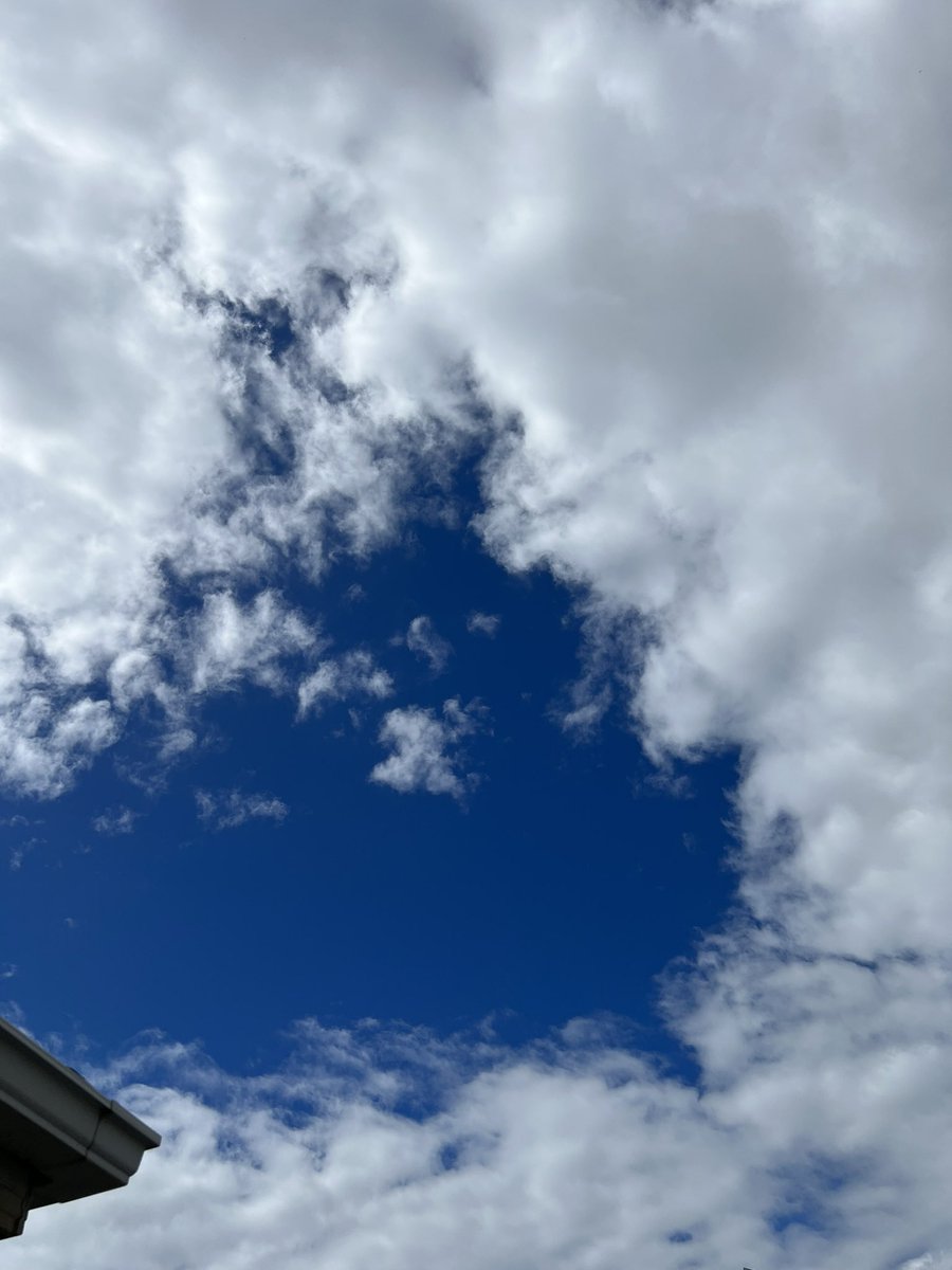 nanbakogyo's tweet photo. おはようございます！
#姫路市 は晴れ！今日も暑くなりそうです！熱中症対���して、今日も乗り切りましょう🫡
#難波工業 #保温工事 #兵庫県  #新卒採用 #中途採用 #企業公式が地元の天気を言い合う  #24卒 #25卒 #オンラインショップ https://t.co/9nZFby0qUZ