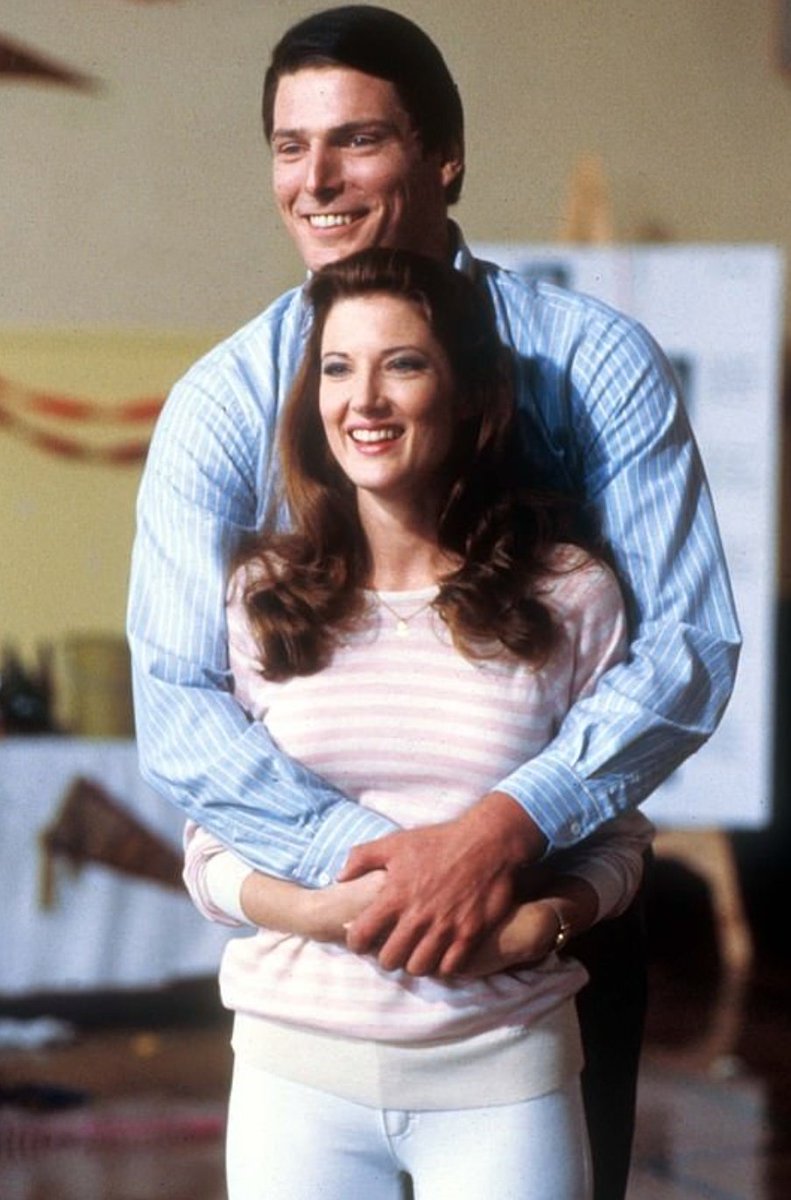 Charlton_Hero's tweet image. It's no secret that I love #Superman3, and one of the main reasons I do was the Clark and Lana relationship in the film. #ChristopherReeve and #AnnetteOToole had such fun and joyous chemistry that it radiated off the screen. There was such an authentic vibe between the two that