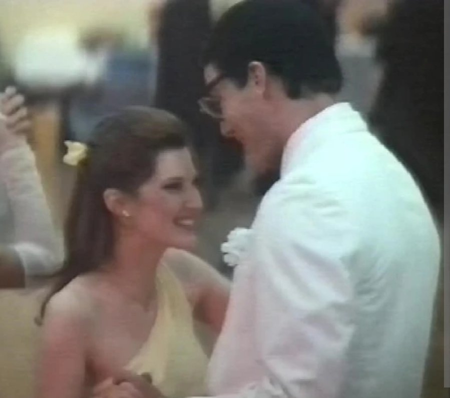 Charlton_Hero's tweet image. It's no secret that I love #Superman3, and one of the main reasons I do was the Clark and Lana relationship in the film. #ChristopherReeve and #AnnetteOToole had such fun and joyous chemistry that it radiated off the screen. There was such an authentic vibe between the two that