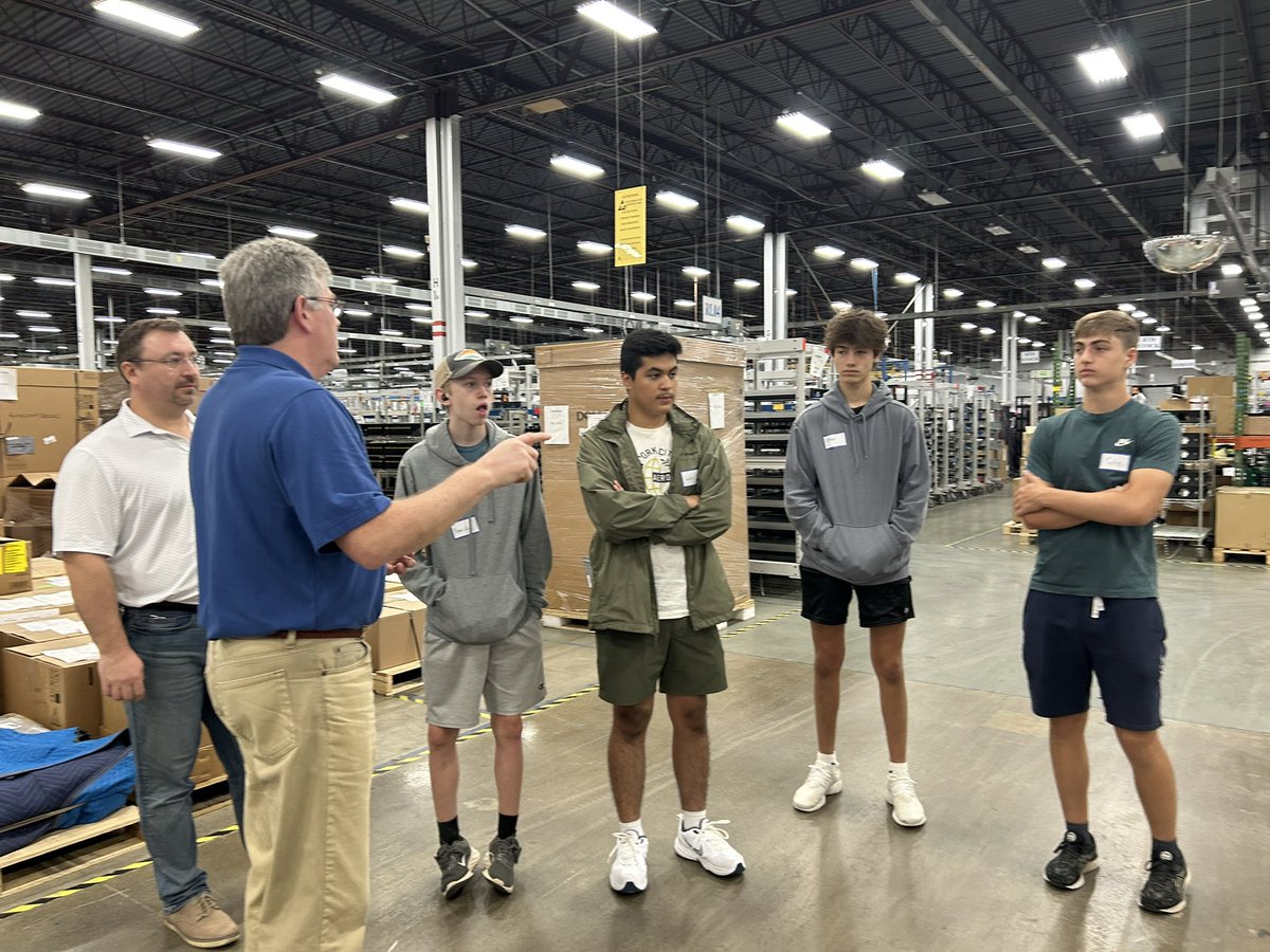 CTE_Chatham's tweet image. Our CTE IT Tech Team Interns visited with Dell Technology in Apex today. We were shown how servers are built based on their customers needs. The distribution center and new products were so interesting to view. @ChathamCoSch @NCBCE