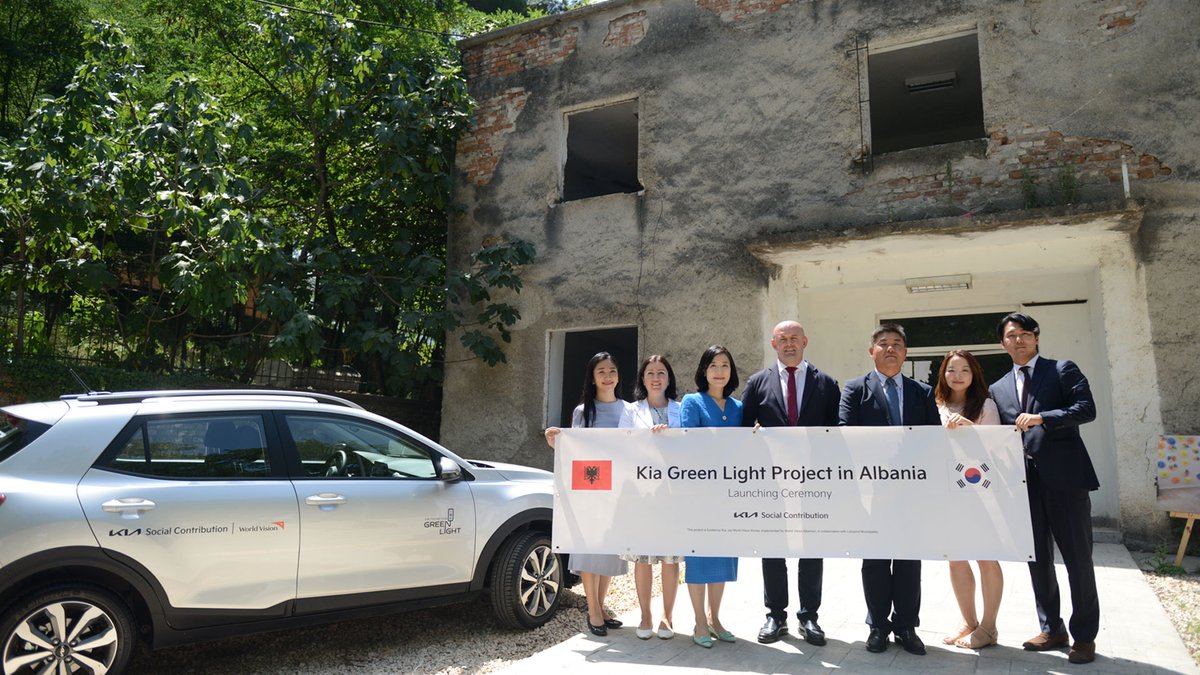 HMGnewsroom's tweet photo. #Kia’s #GreenLightProject offers medical support for children with disabilities in Albania ▶ https://t.co/40QYXWZuU3
#GLP #KiaGLPHelloLife #Albania #CSR #MedicalCare https://t.co/WHIHuAFk9u