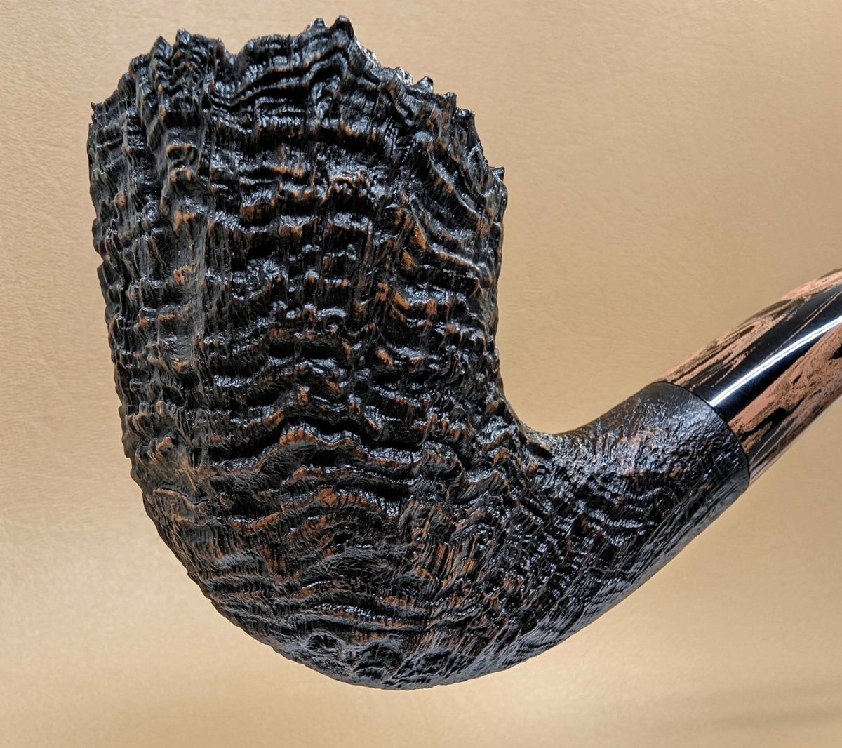 TalbertPipes's tweet photo. New Talbert Briar posted to the site catalog - https://t.co/cfYz5zDYON https://t.co/6l43Hk7Ktw