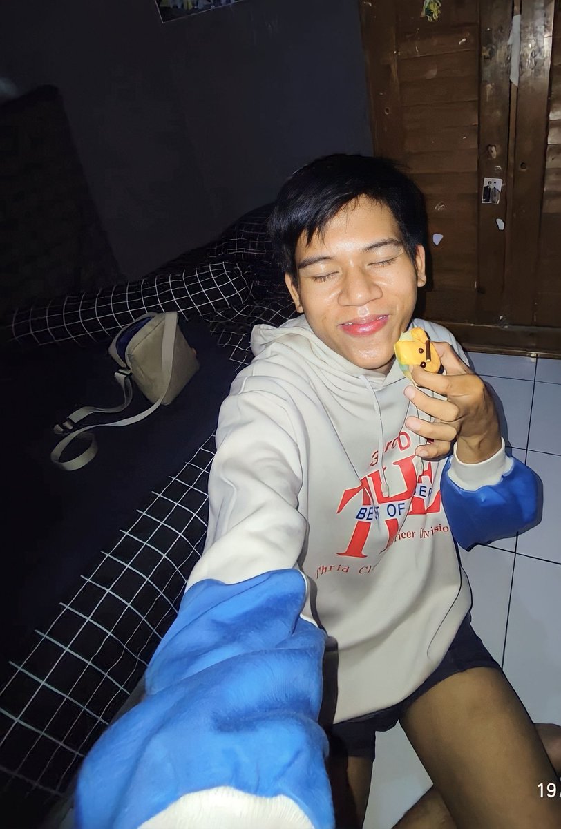 Dadan522's tweet photo. Disukai atau tidak biarlah itu jadi masalahku😢 https://t.co/S3eTEmBkvk