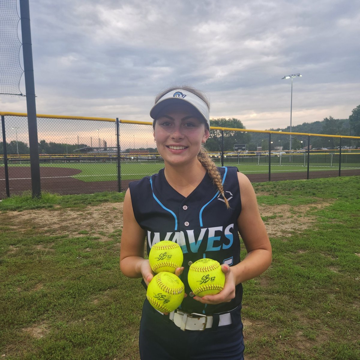 kevinsduncan's tweet image. Have a day @EmersonDuncan5!
@mnwavessoftball