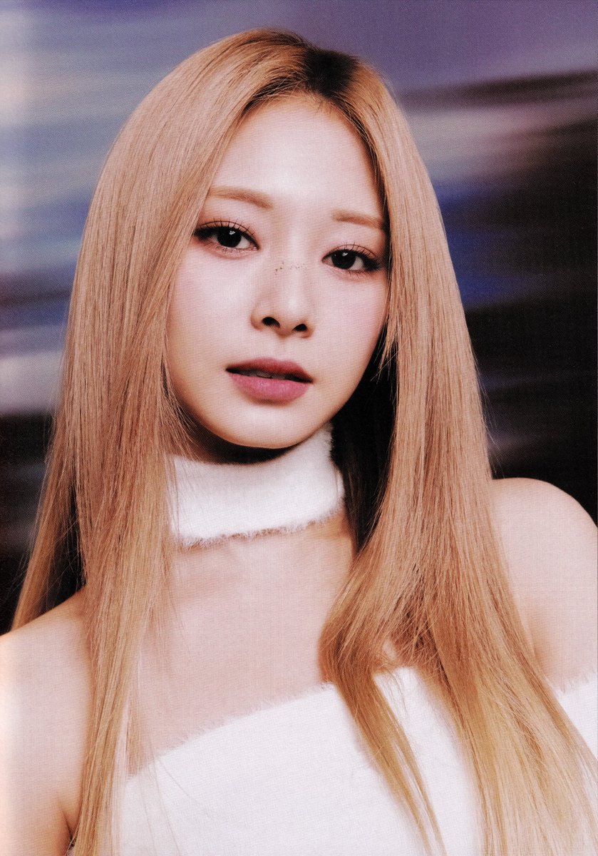 SCAN] TWICE The 12TH Mini Album READY TO BE 